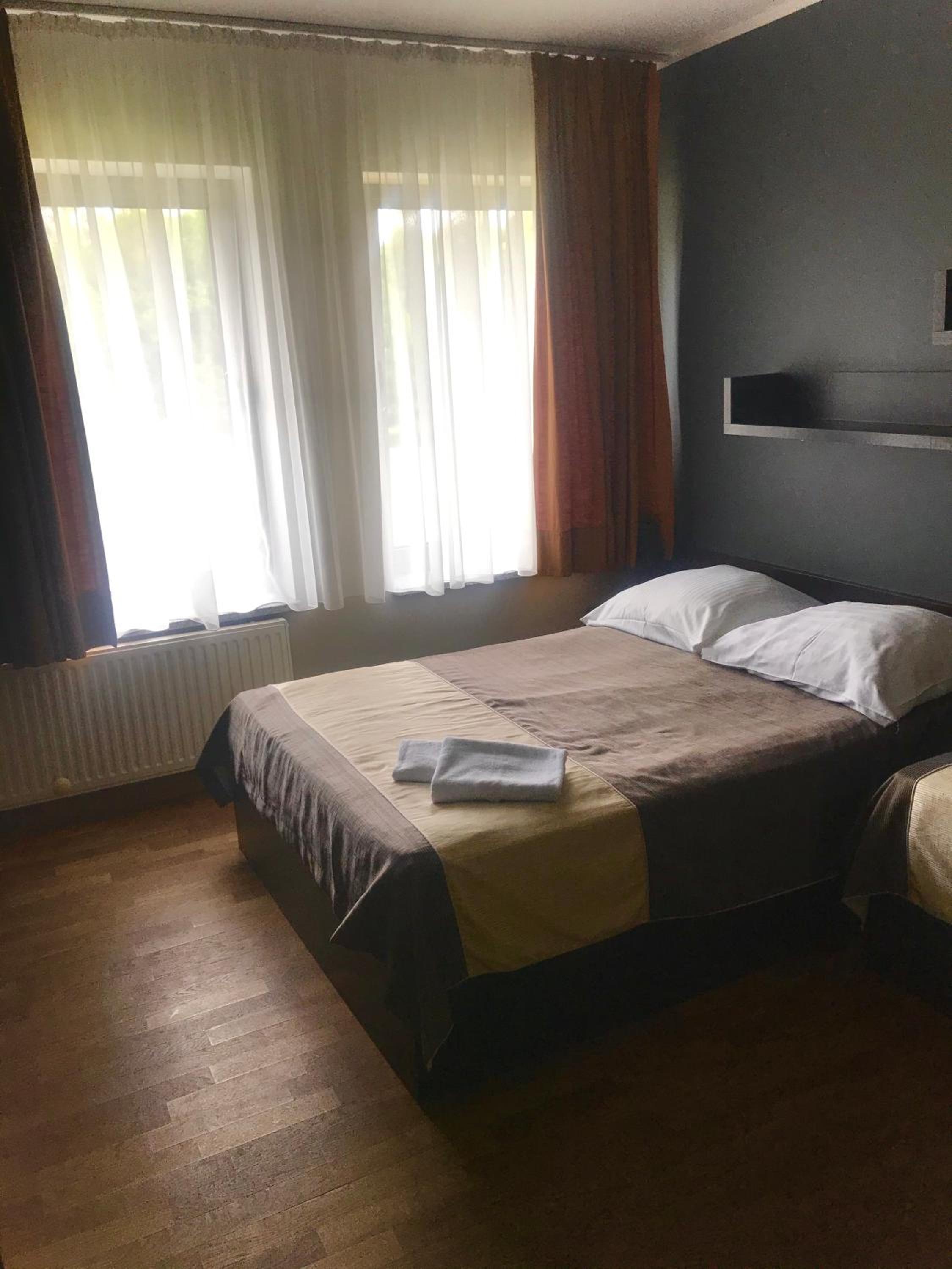Standard Triple Room - Photo 1