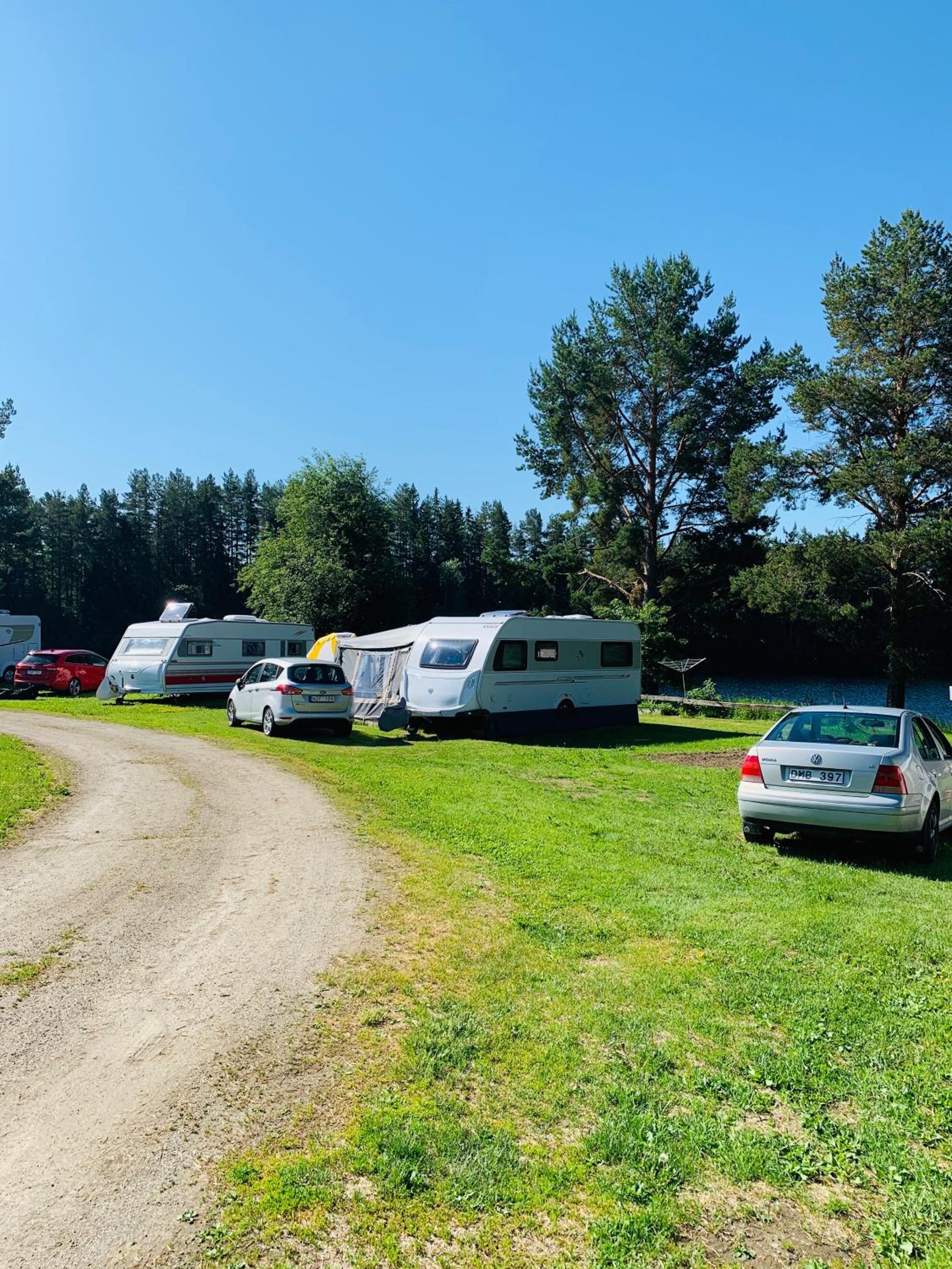 Empty lot - Standard Caravan Site incl. electricity (Bring your own caravan/camper) photo 2