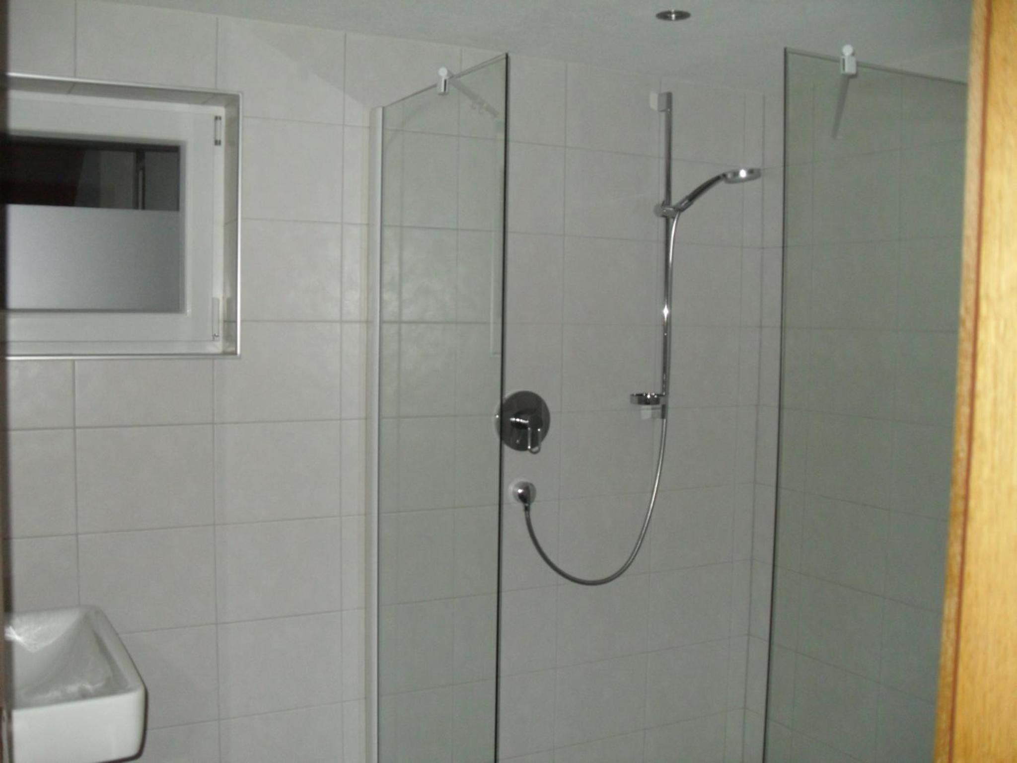 Two-Bedroom Apartment with Balcony photo 2
