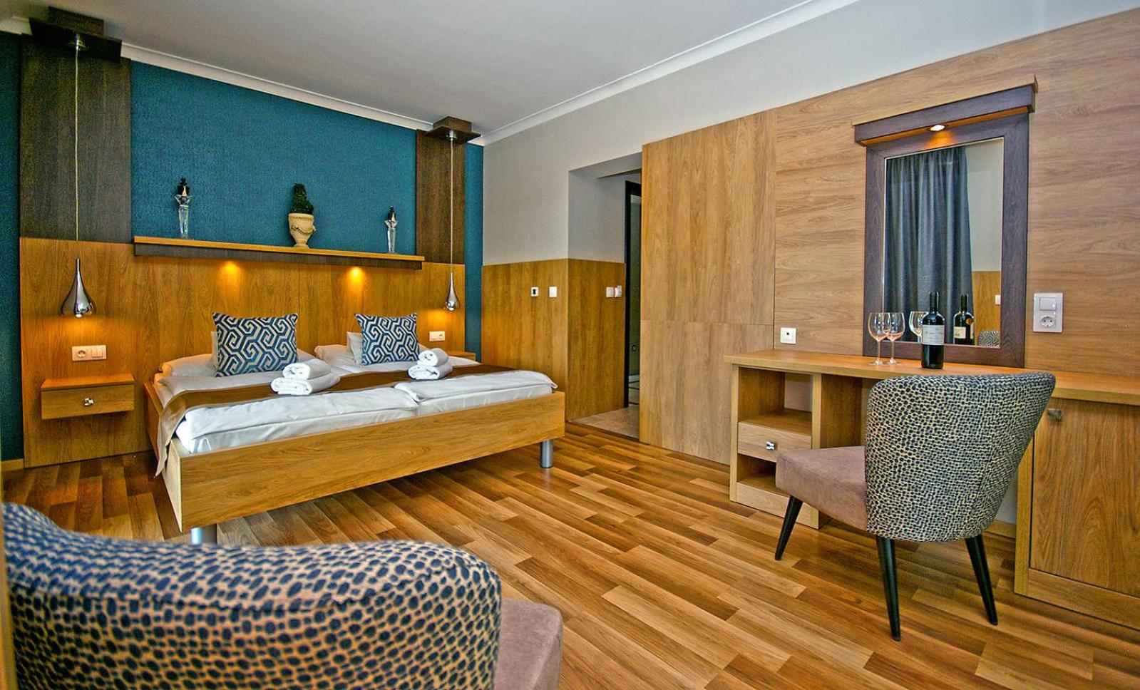Superior Queen Room - Photo 1