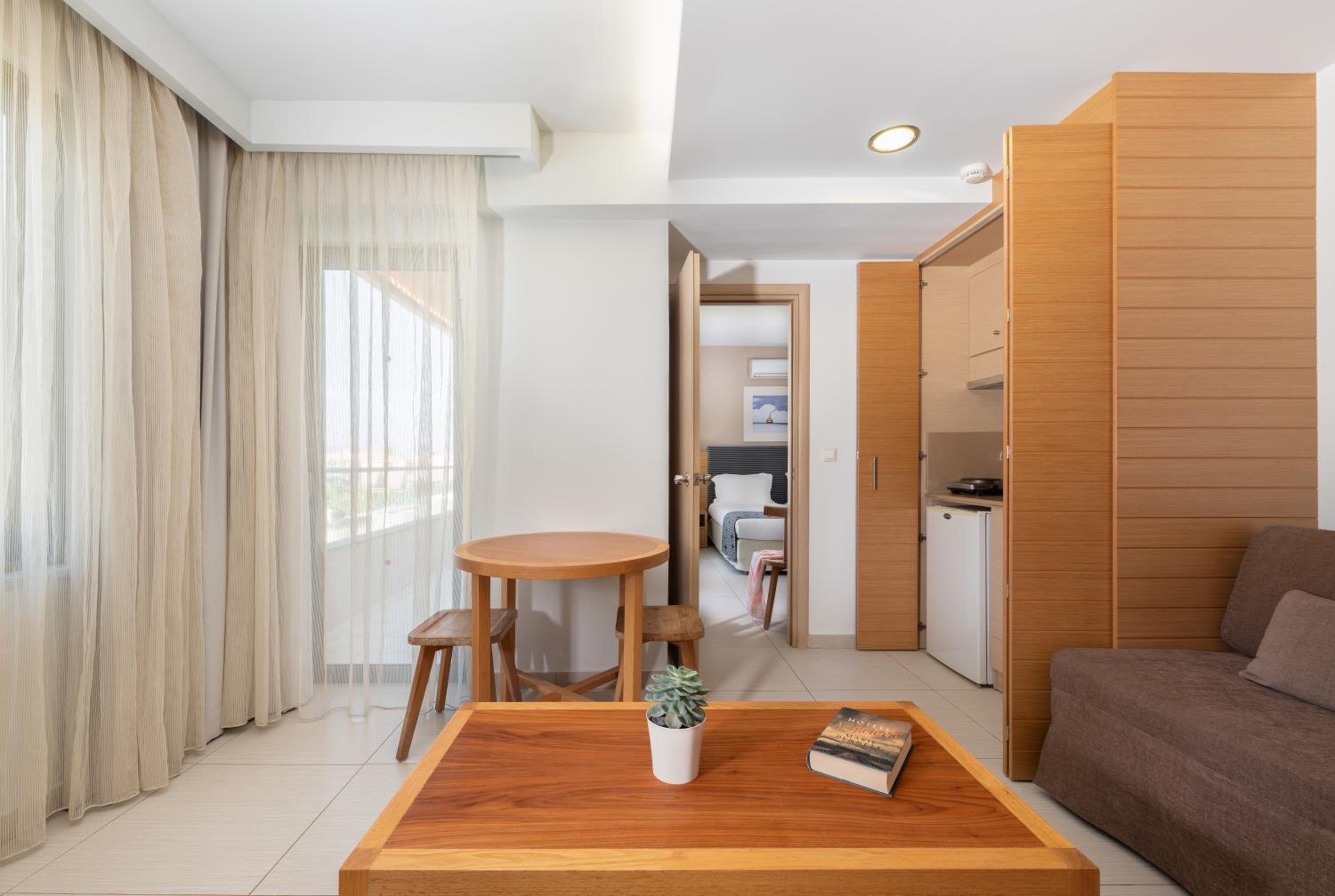 Apartamento Superior com Piscina Privativa e Vista para o Mar