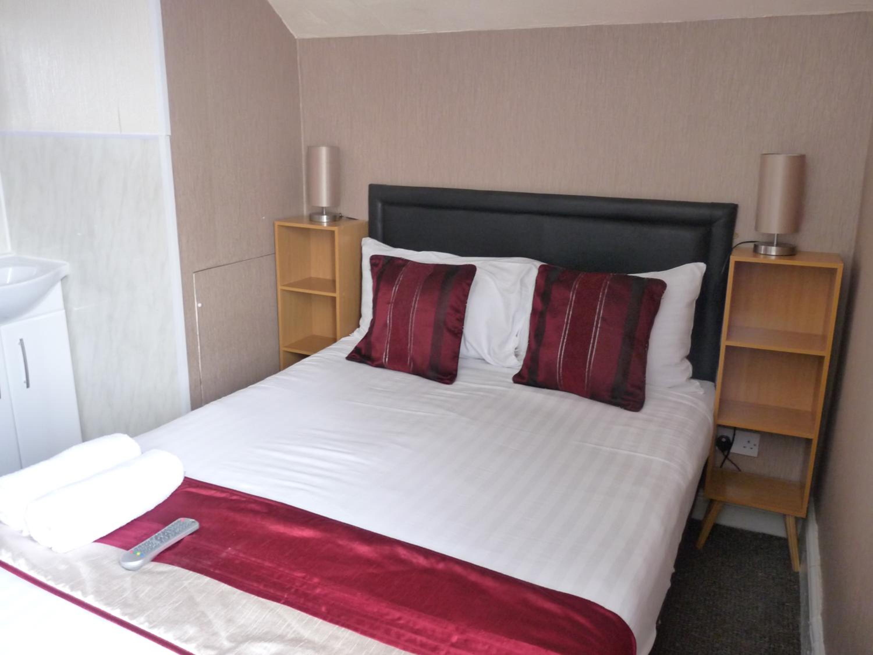 Economy Double Room photo 1