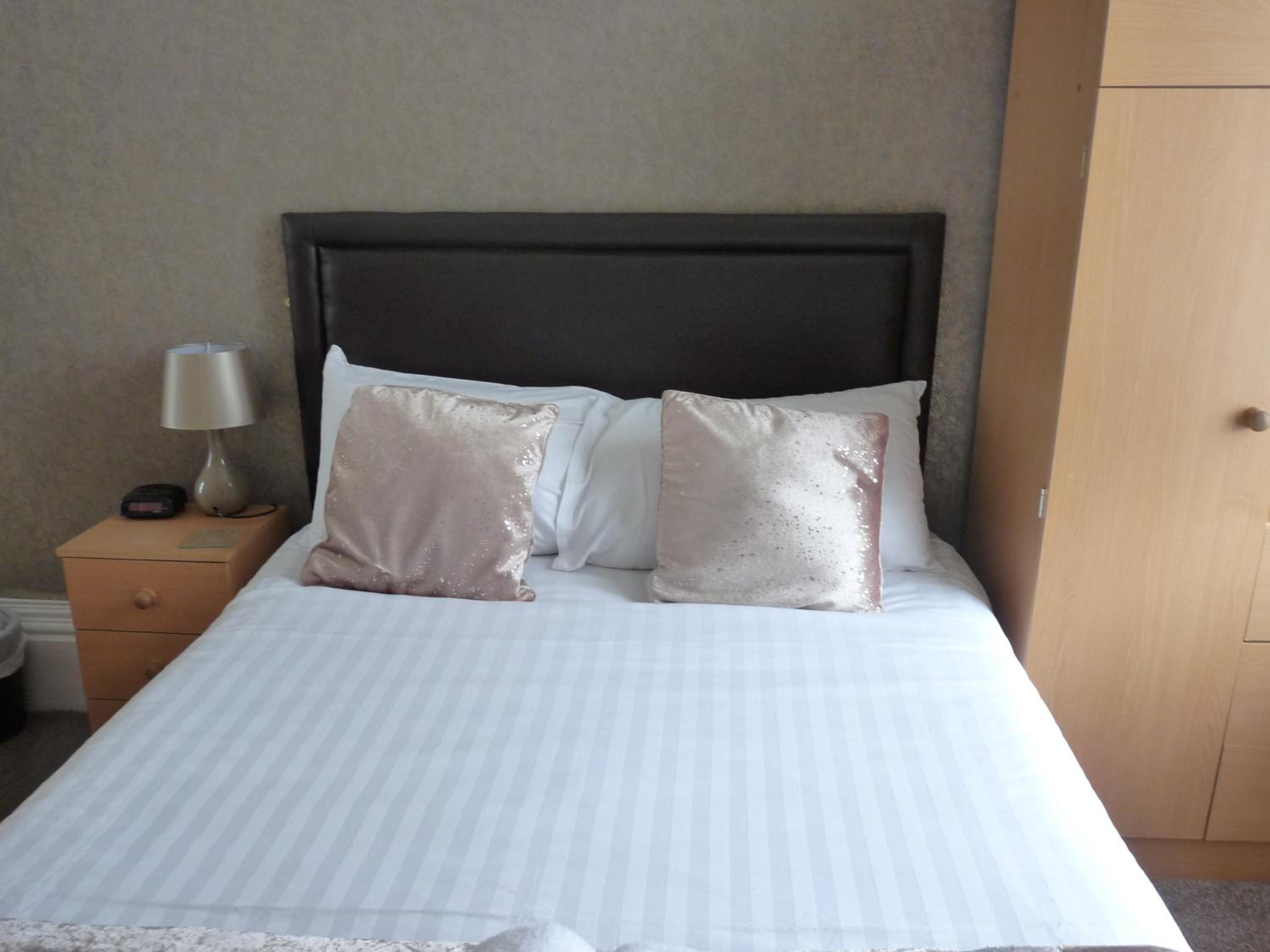 Single Room photo 2