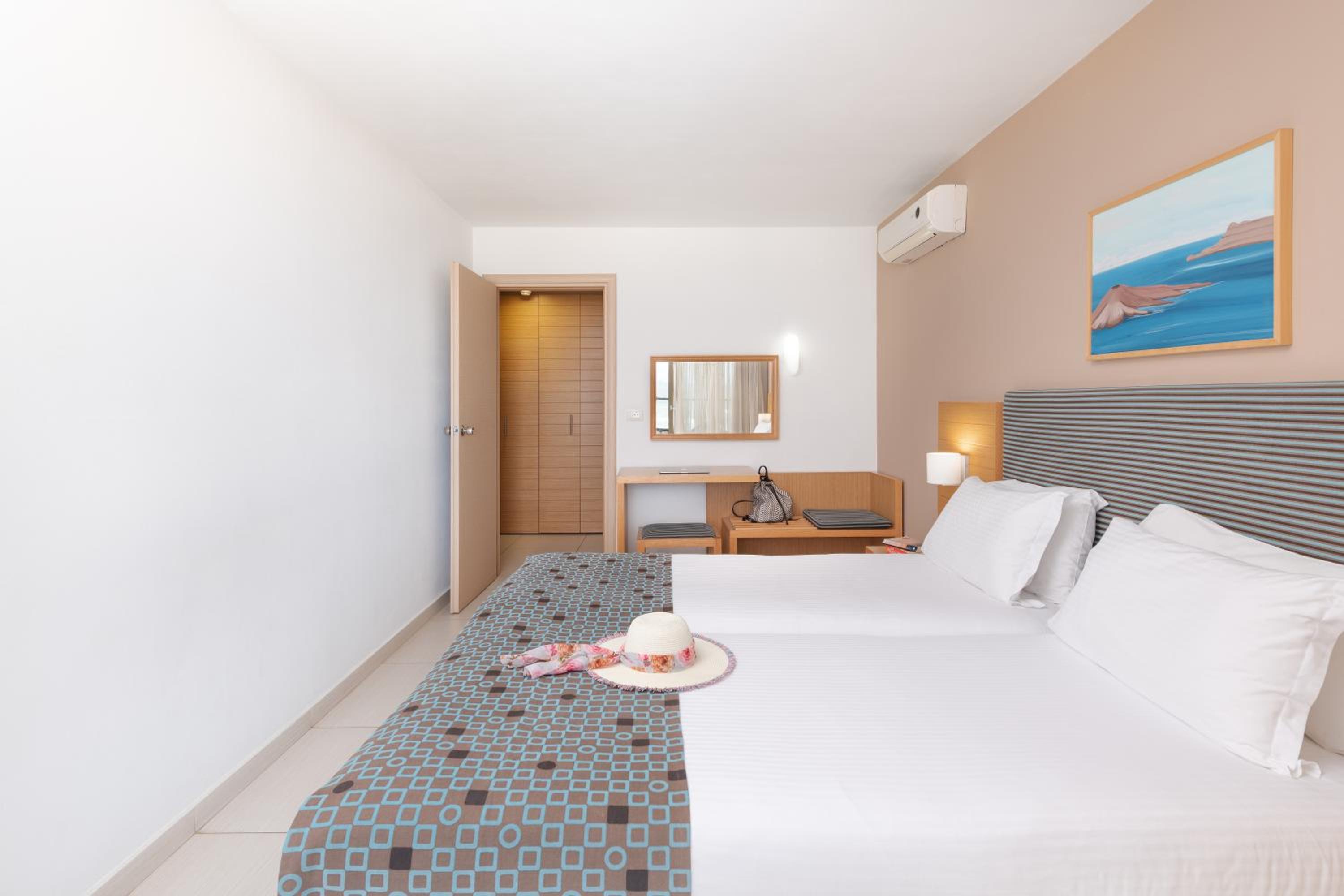 Apartamento de um quarto com vista para o mar