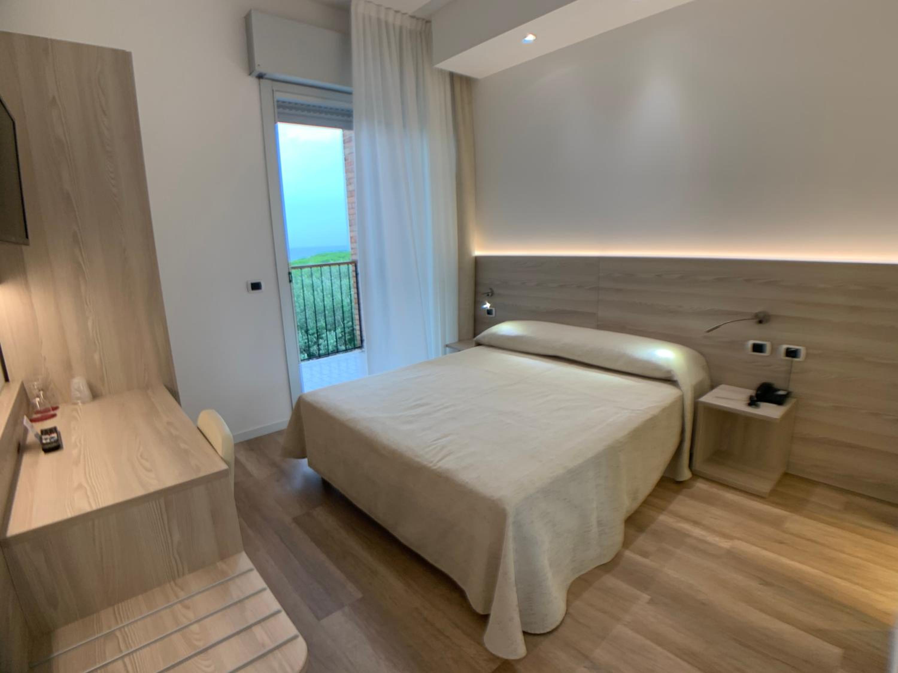  Renewed Double or Twin Room - Photo 1
