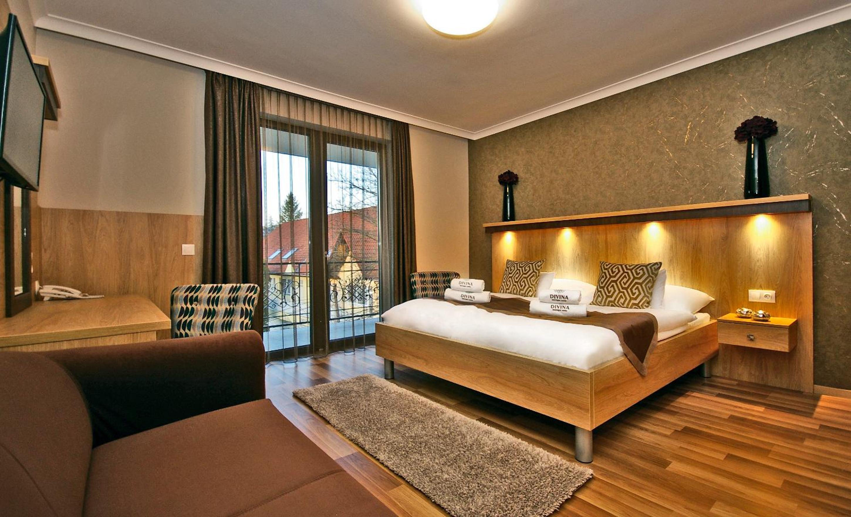 Superior Triple Room photo 2