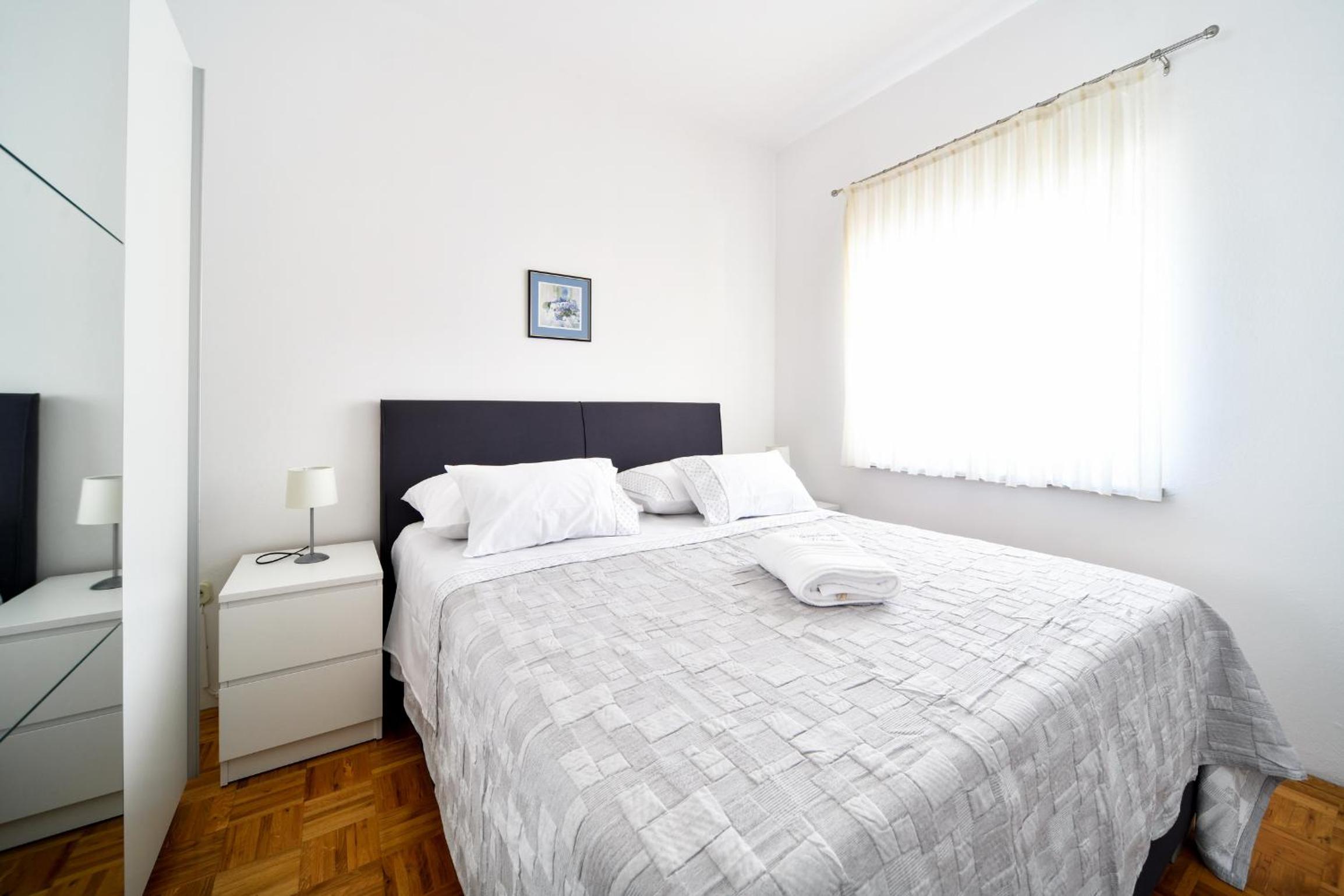 Apartment with Sea View - Photo 40