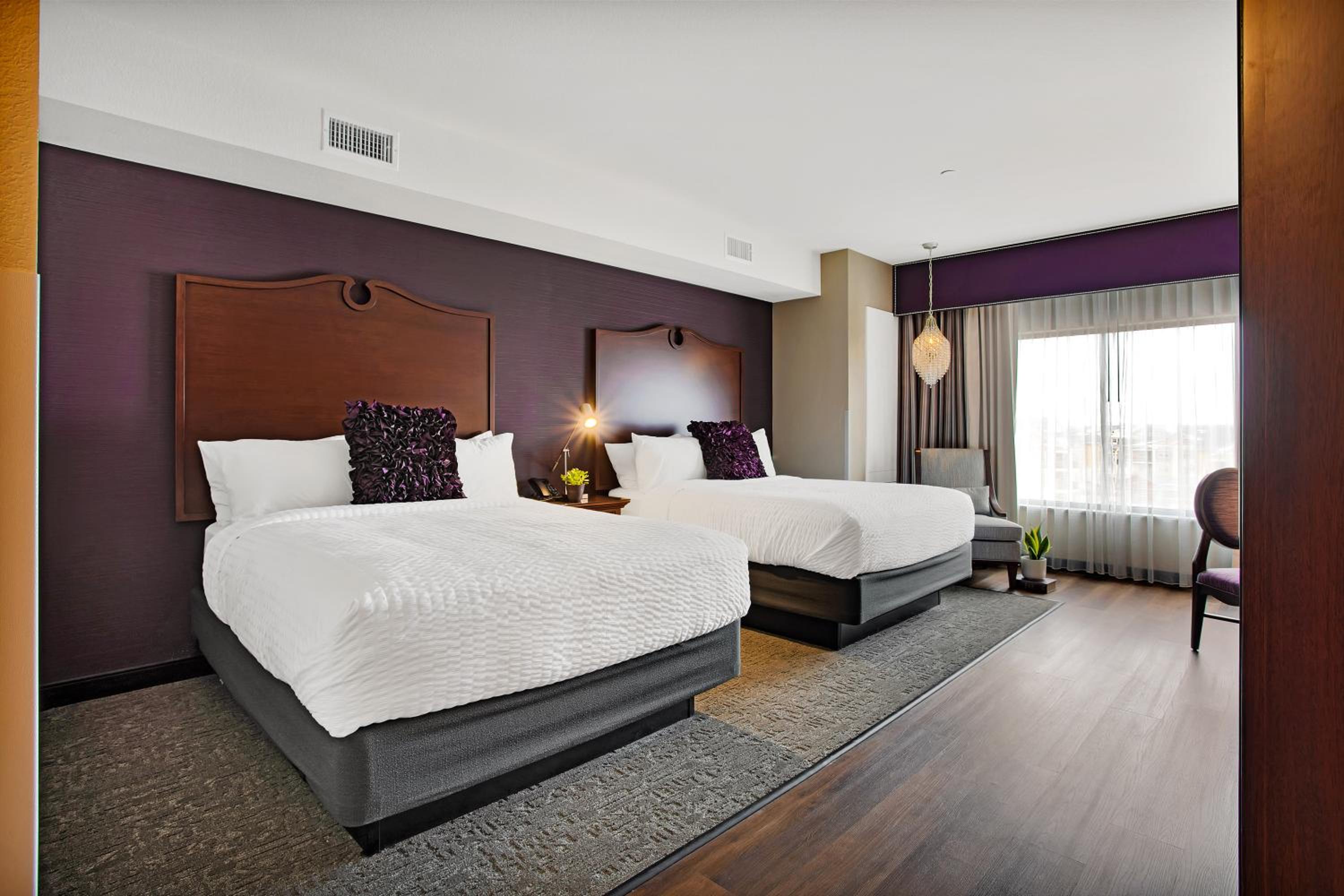 Deluxe Queen Room with Two Queen Beds