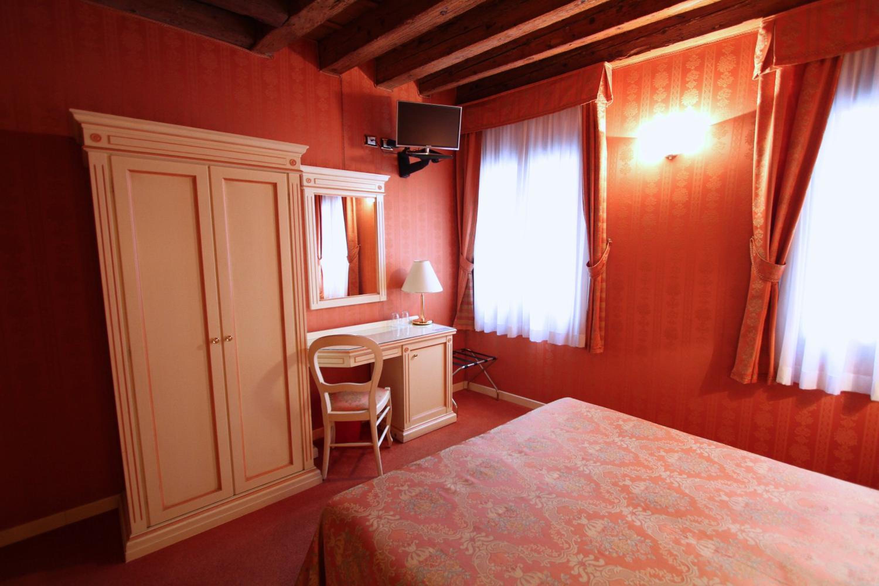 Superior Double Room with Terrace photo 1