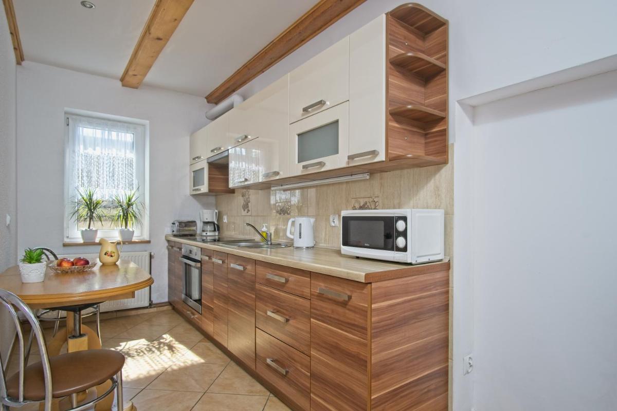 Apartment with Terrace photo 2
