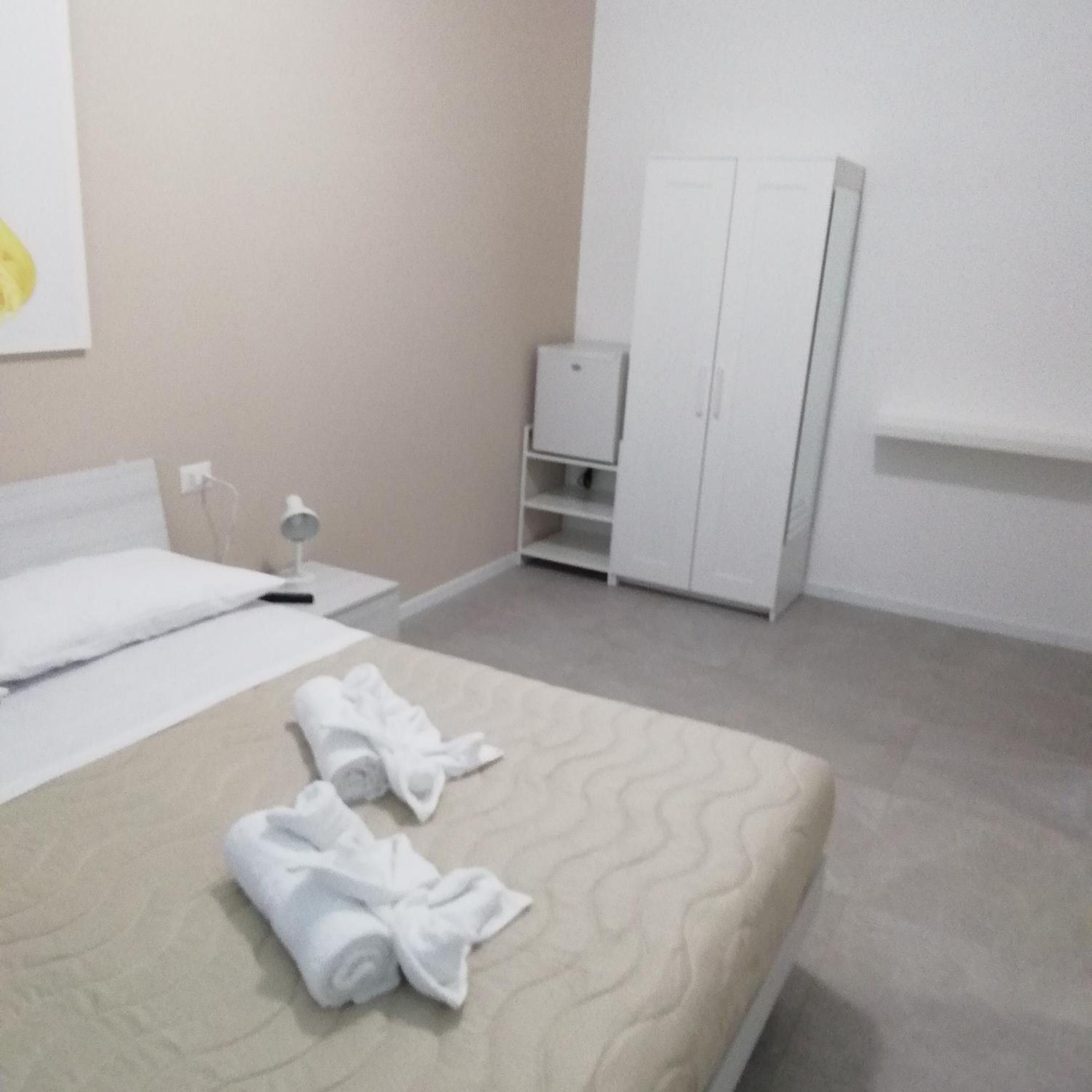 Double Room with Balcony photo 3