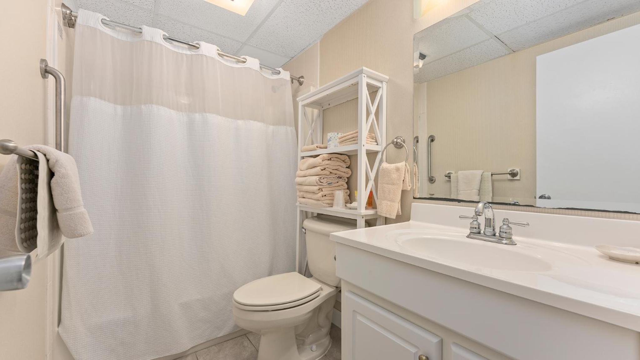 Classic Double Room - Unit A photo 2