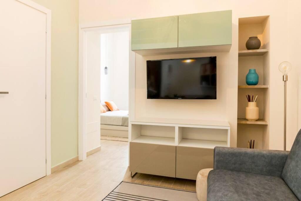 One-Bedroom Apartment - Photo 35