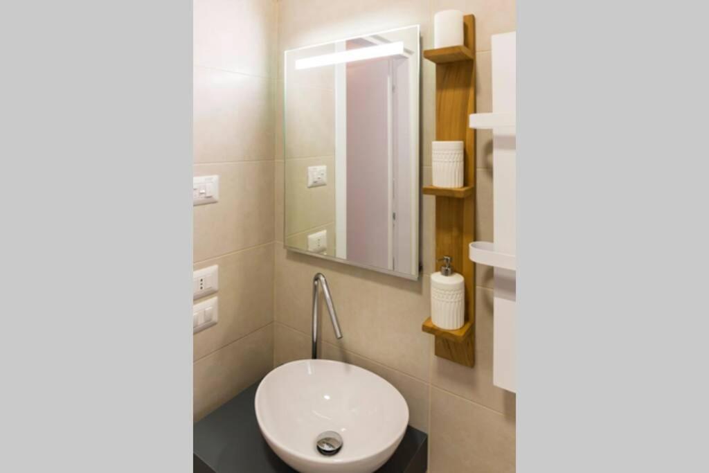 One-Bedroom Apartment - Photo 25