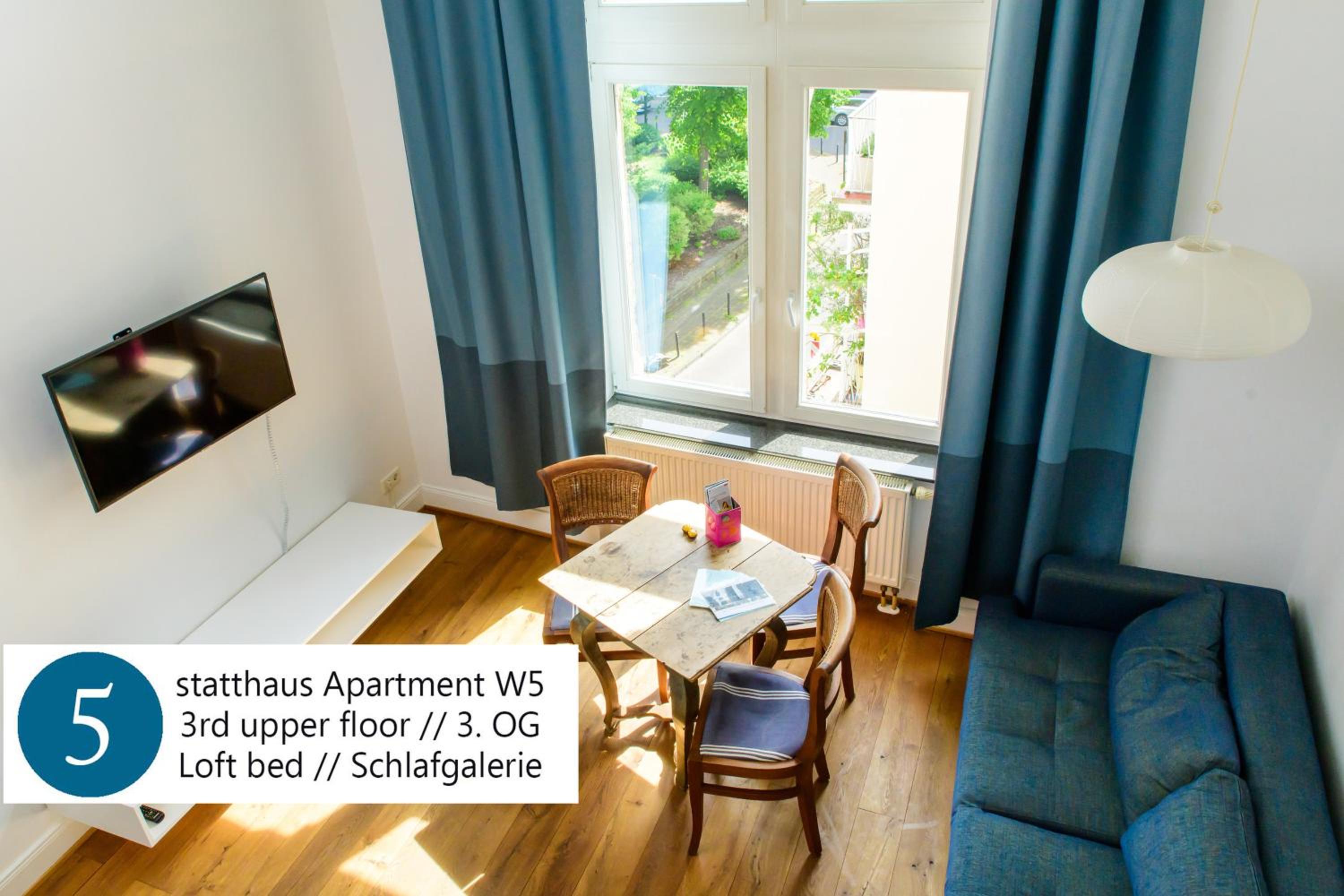 Studio Apartment