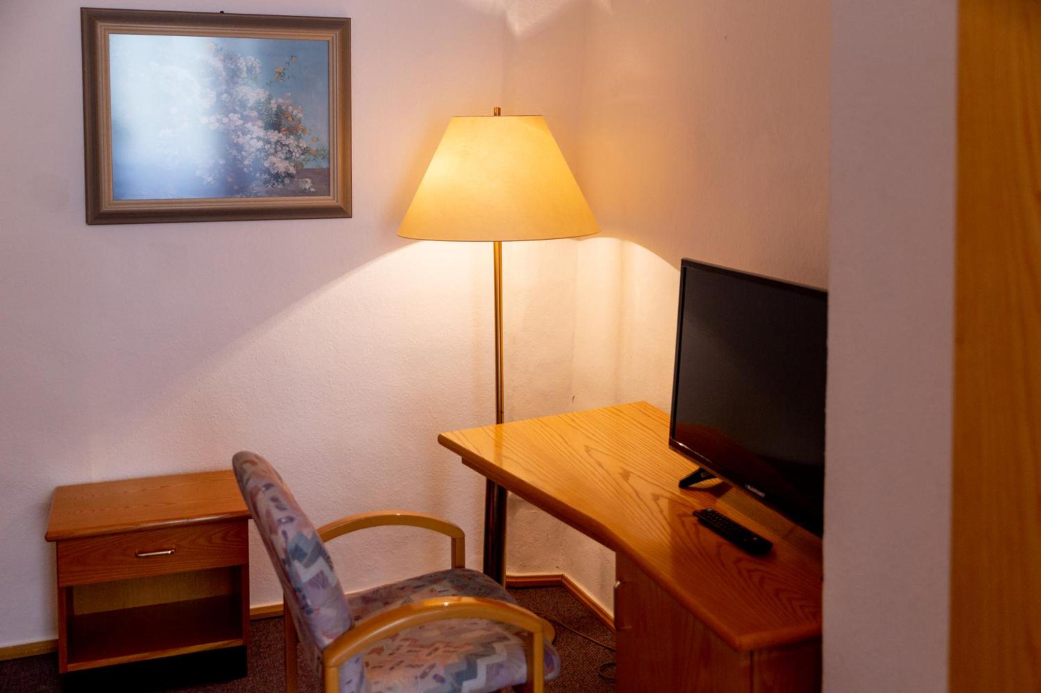 Standard Double Room - Photo 2