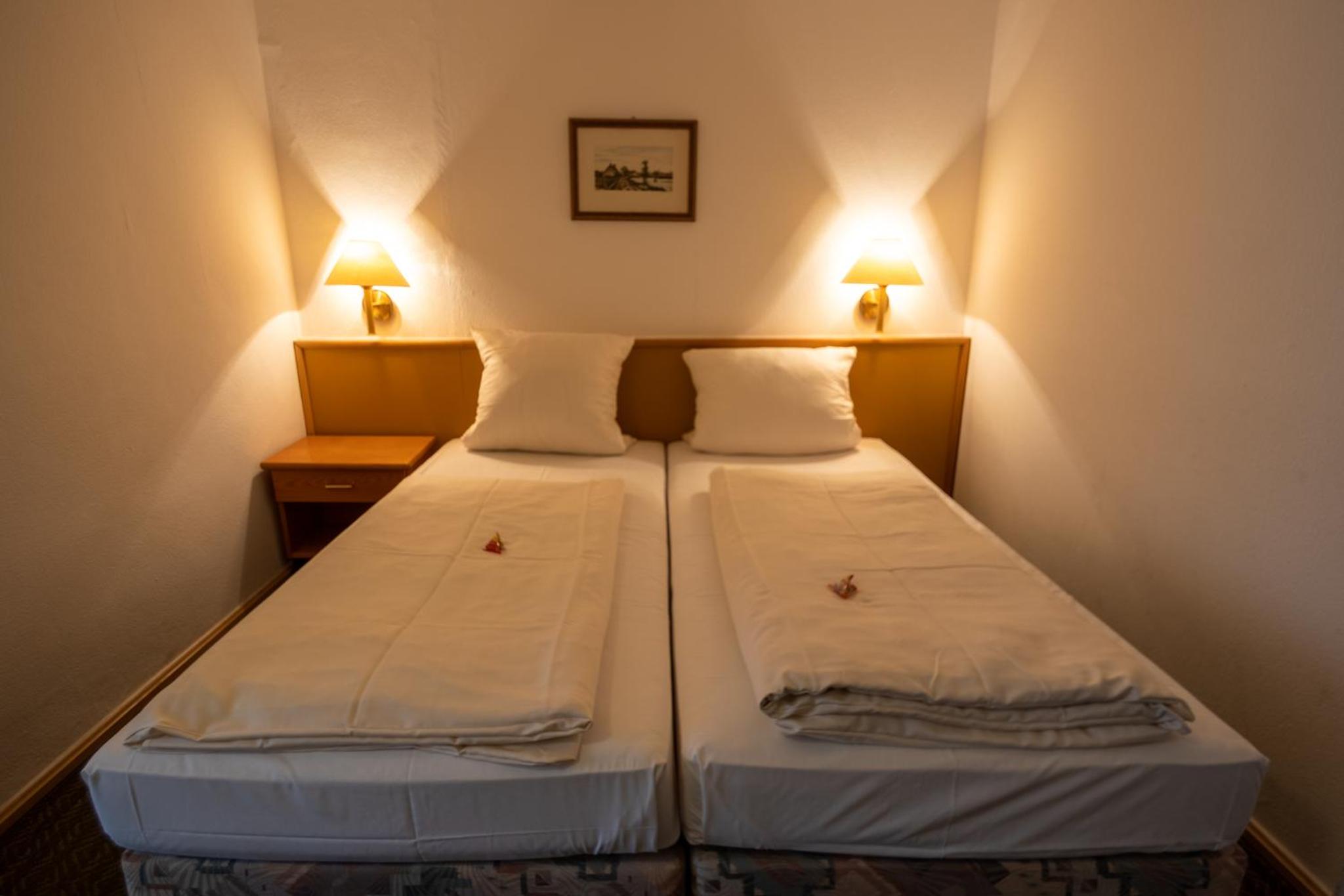 Standard Double Room - Photo 1