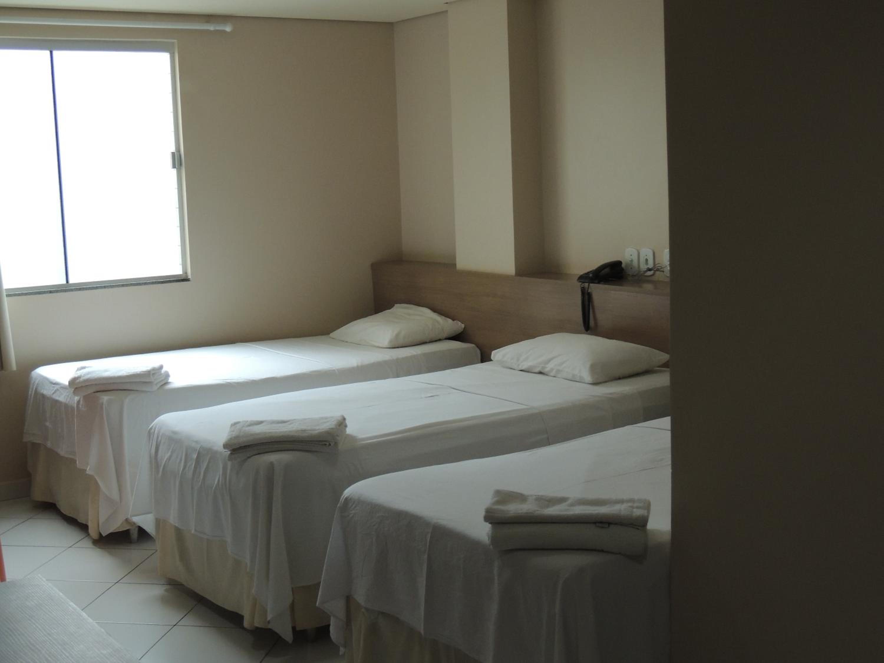 Standard Triple Room - Photo 5