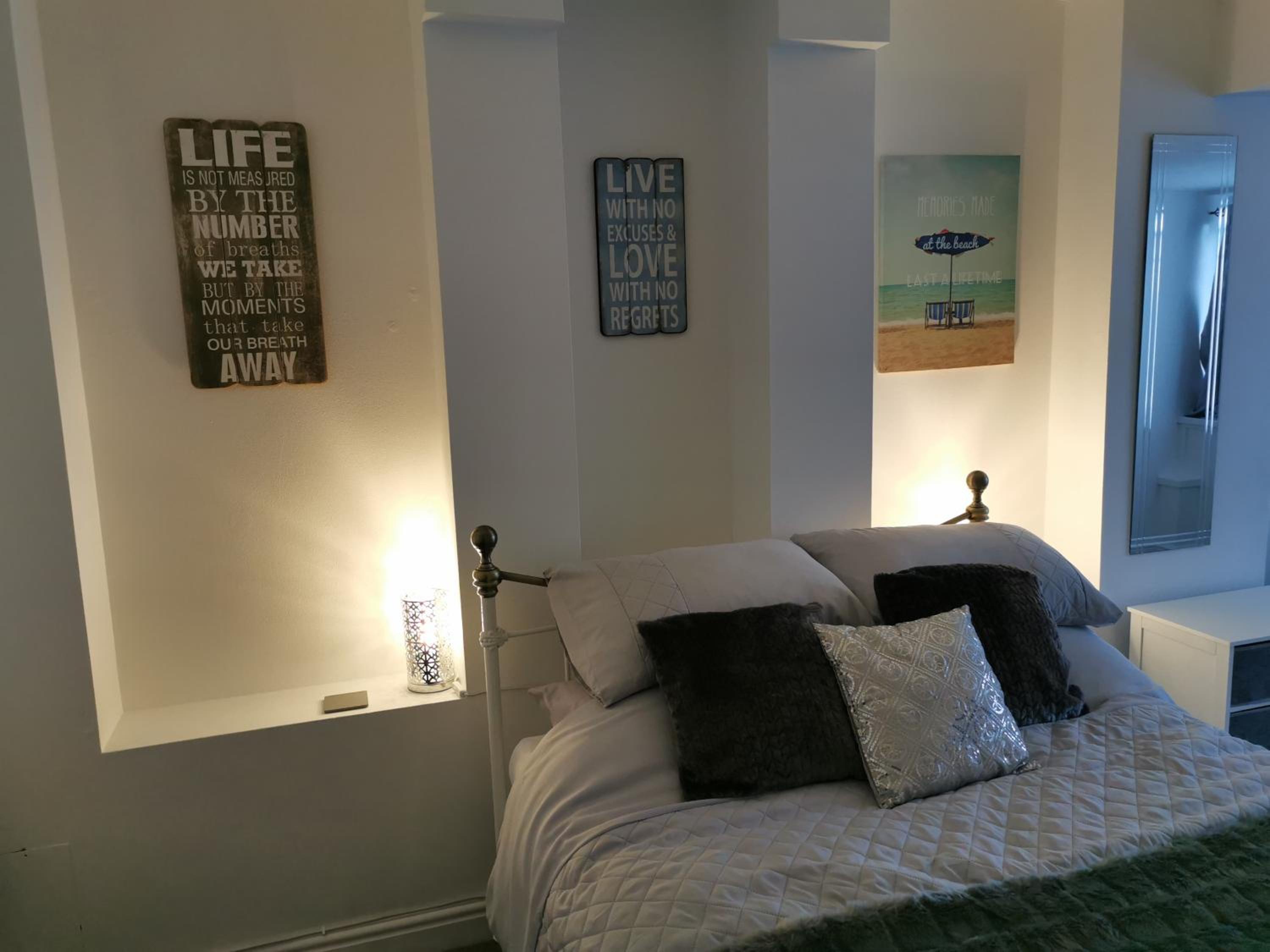 Double Room with Private Bathroom photo 1