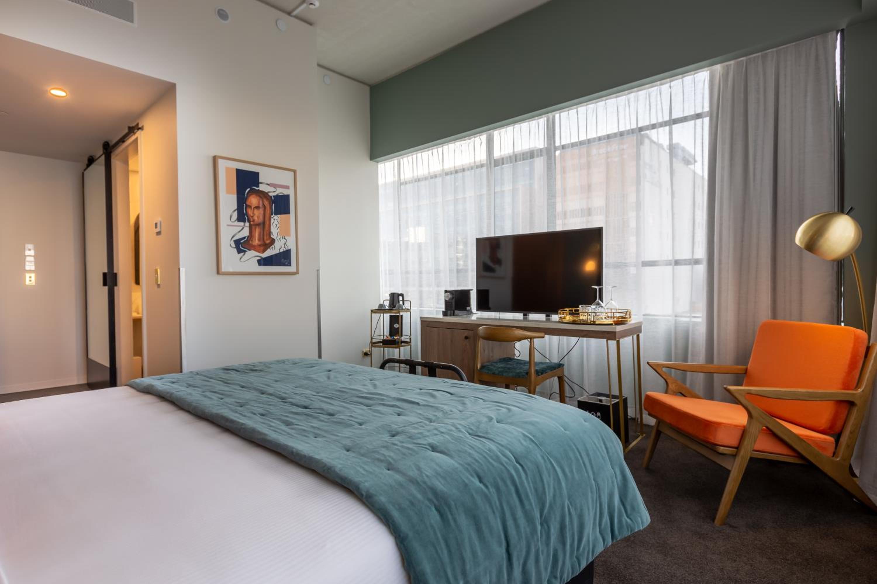 Superior King Room - Photo 3