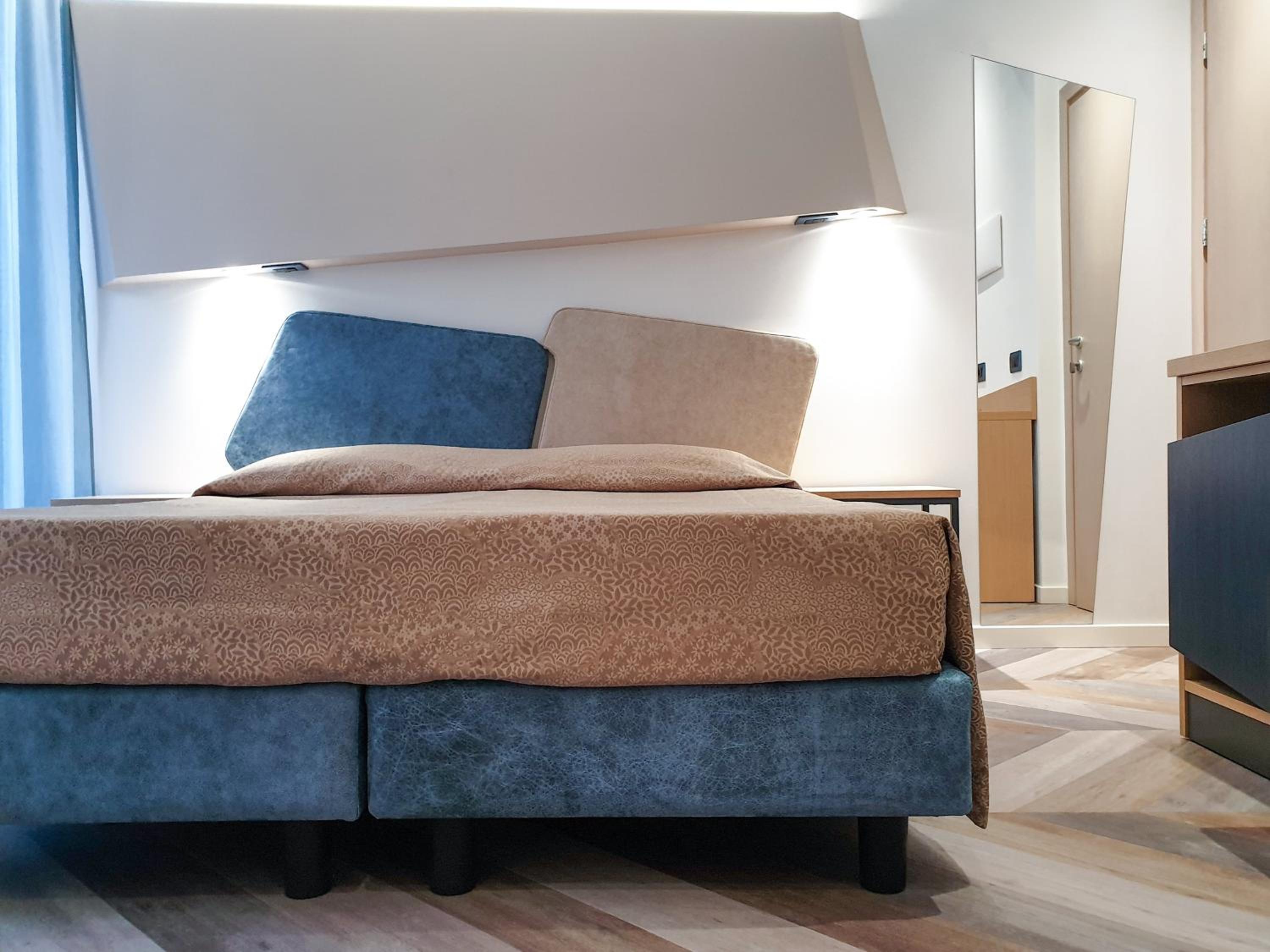 Triple Room - Photo 14
