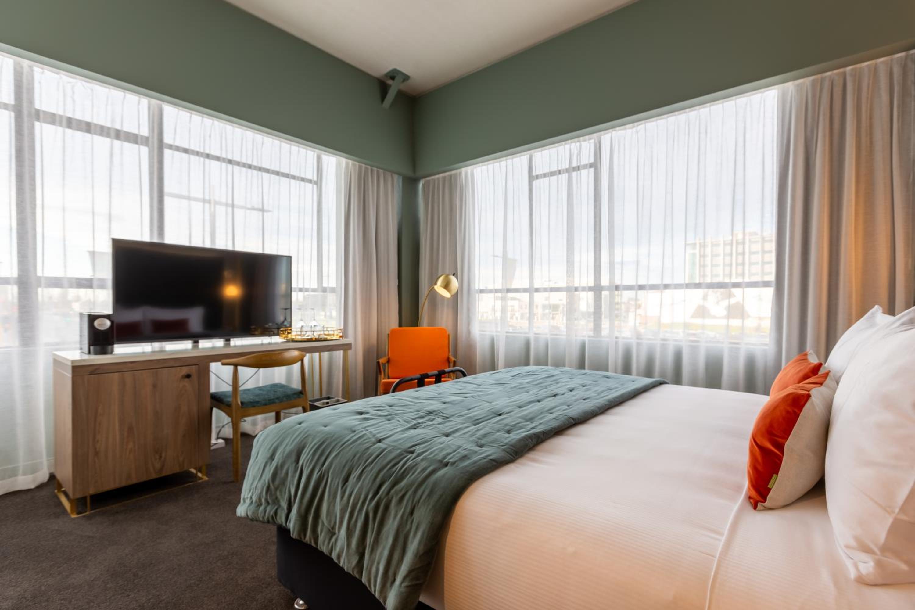 Superior King Room - Photo 1