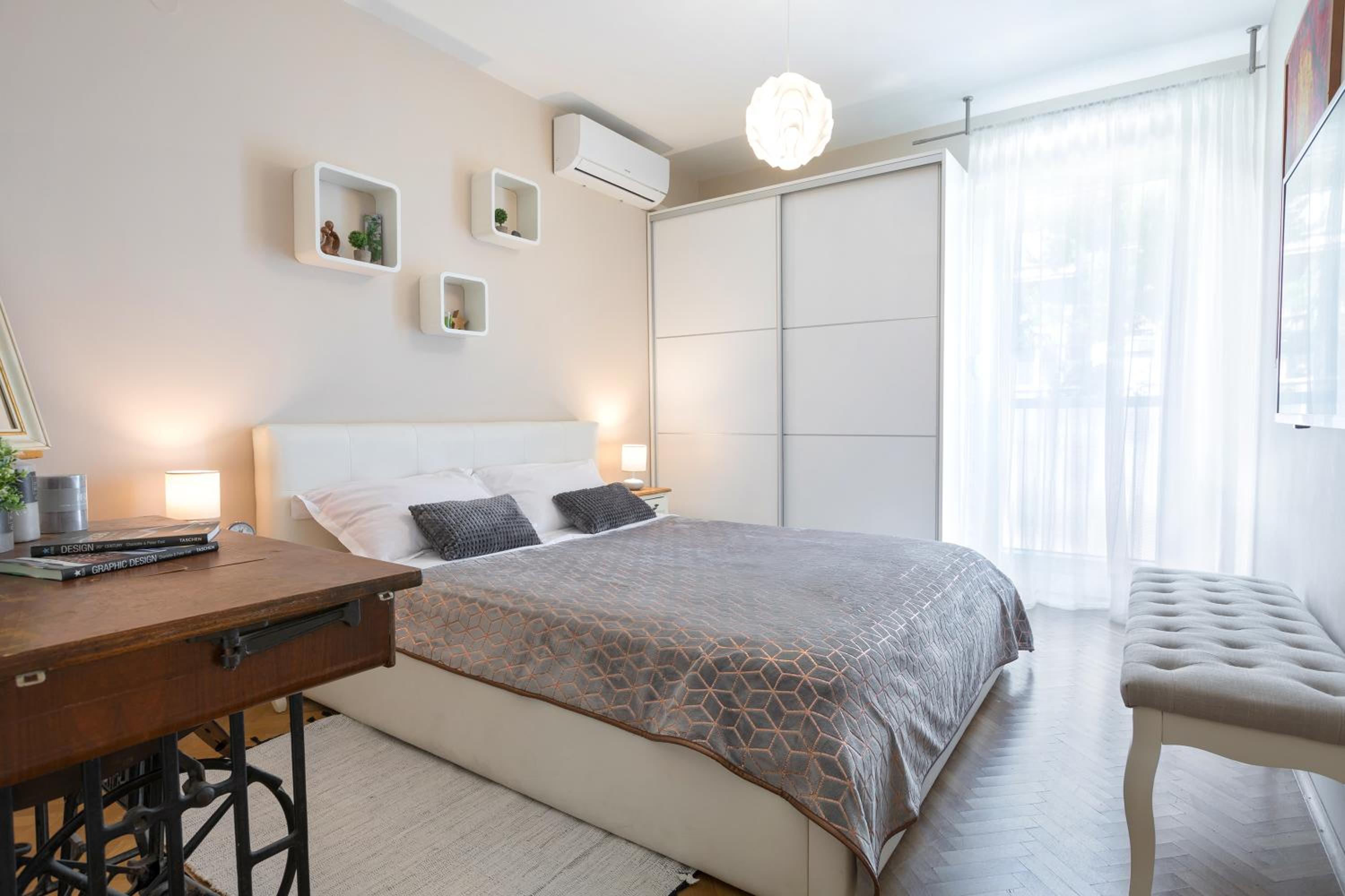 Standard Apartment