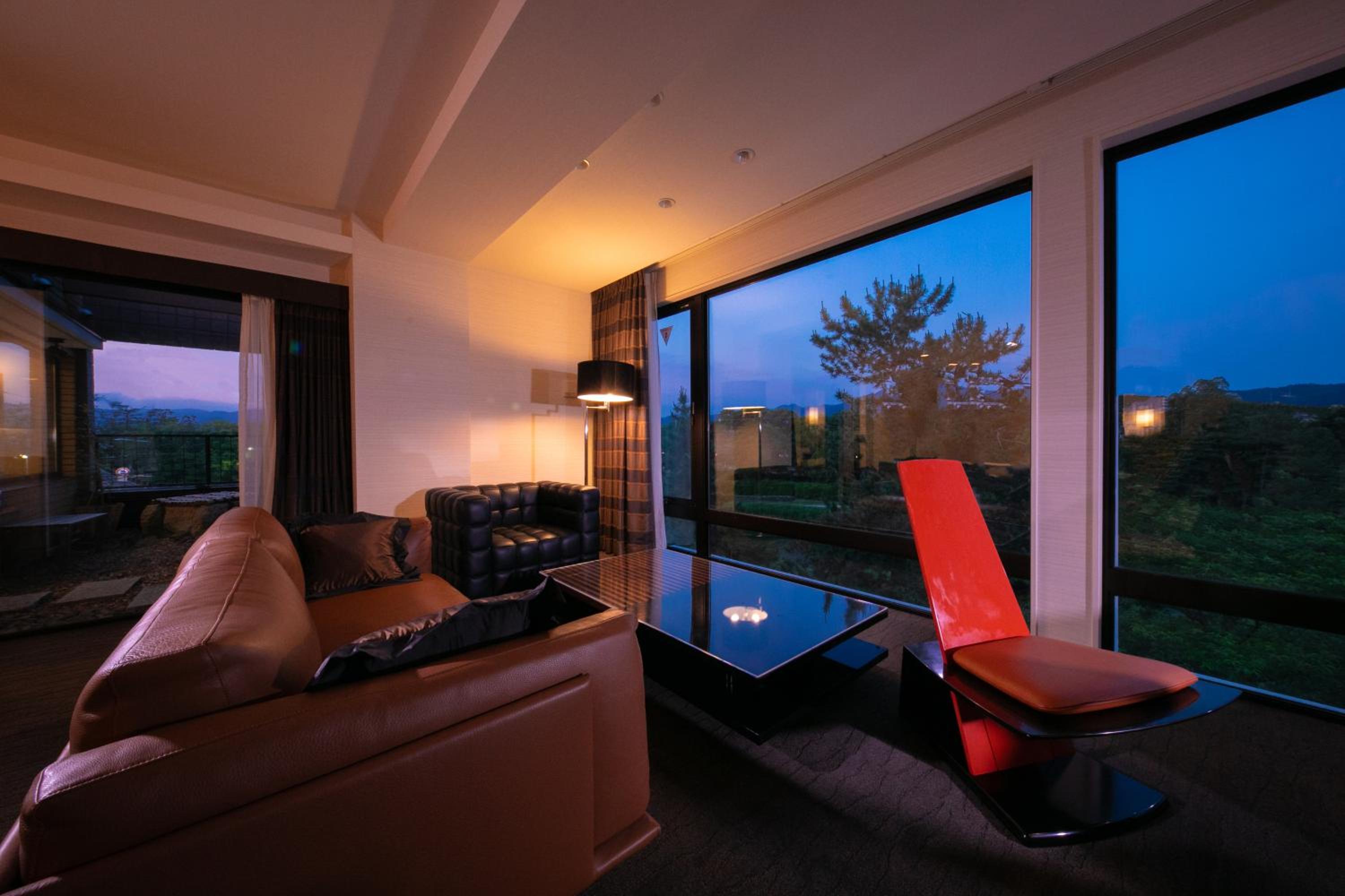 Suite with Spa Bath