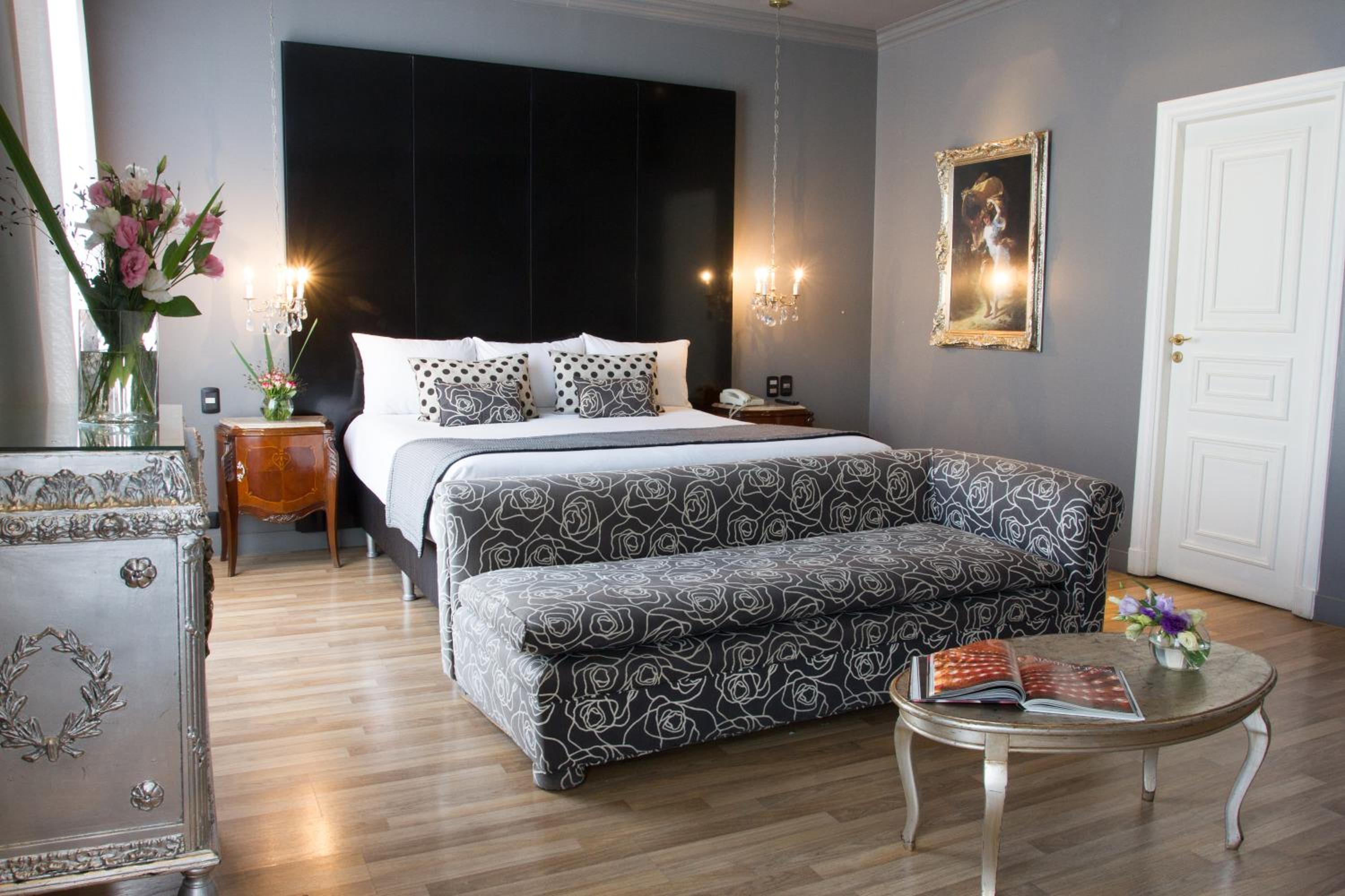 Deluxe Double Or Twin Room - City View