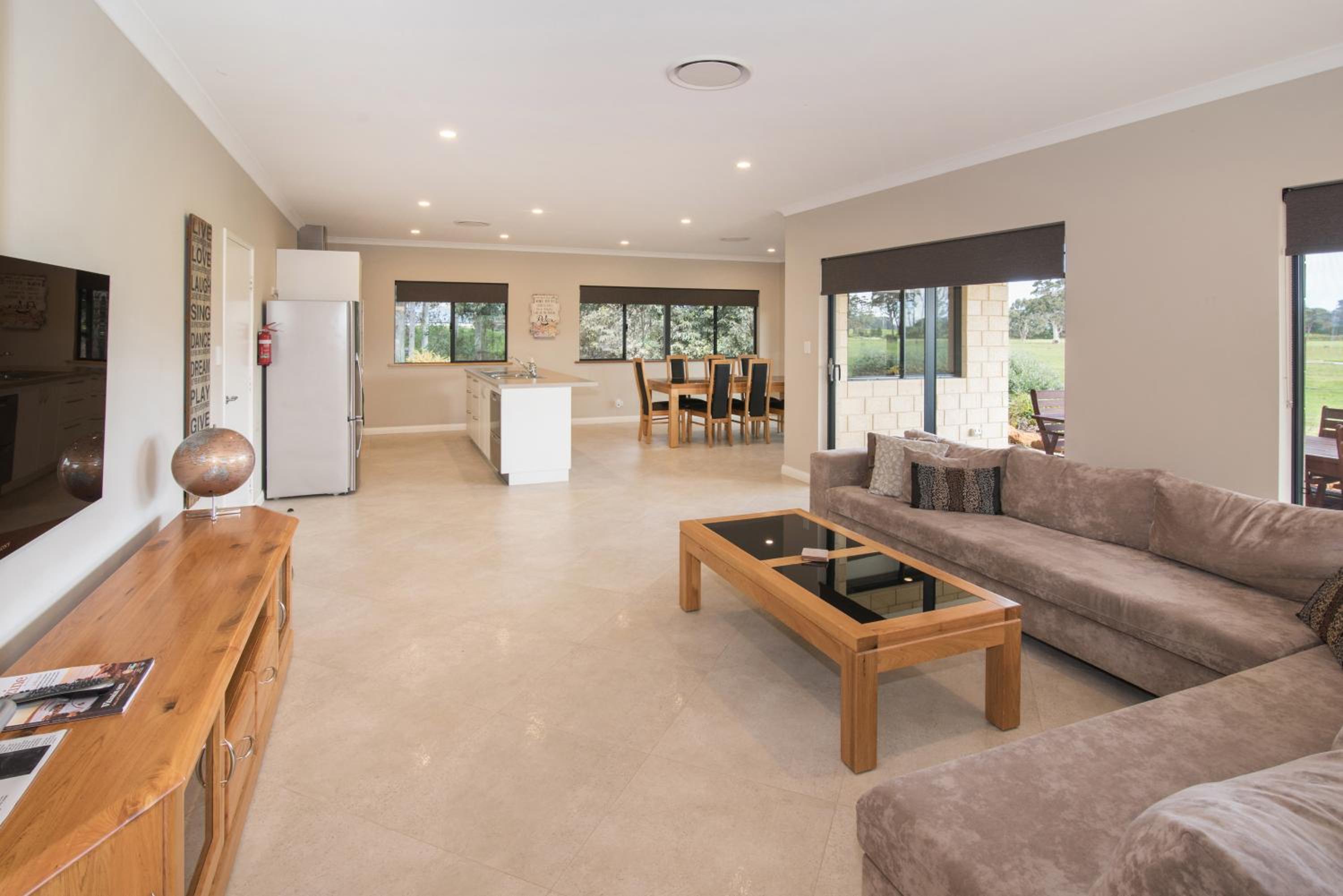 Wongin Three-Bedroom Chalet - Disability Access photo 1
