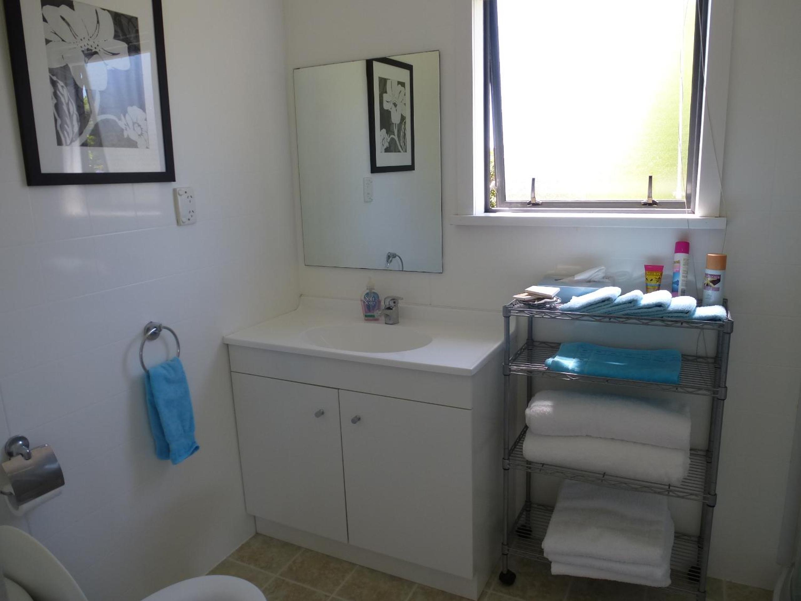 Two-Bedroom Cottage - Photo 12