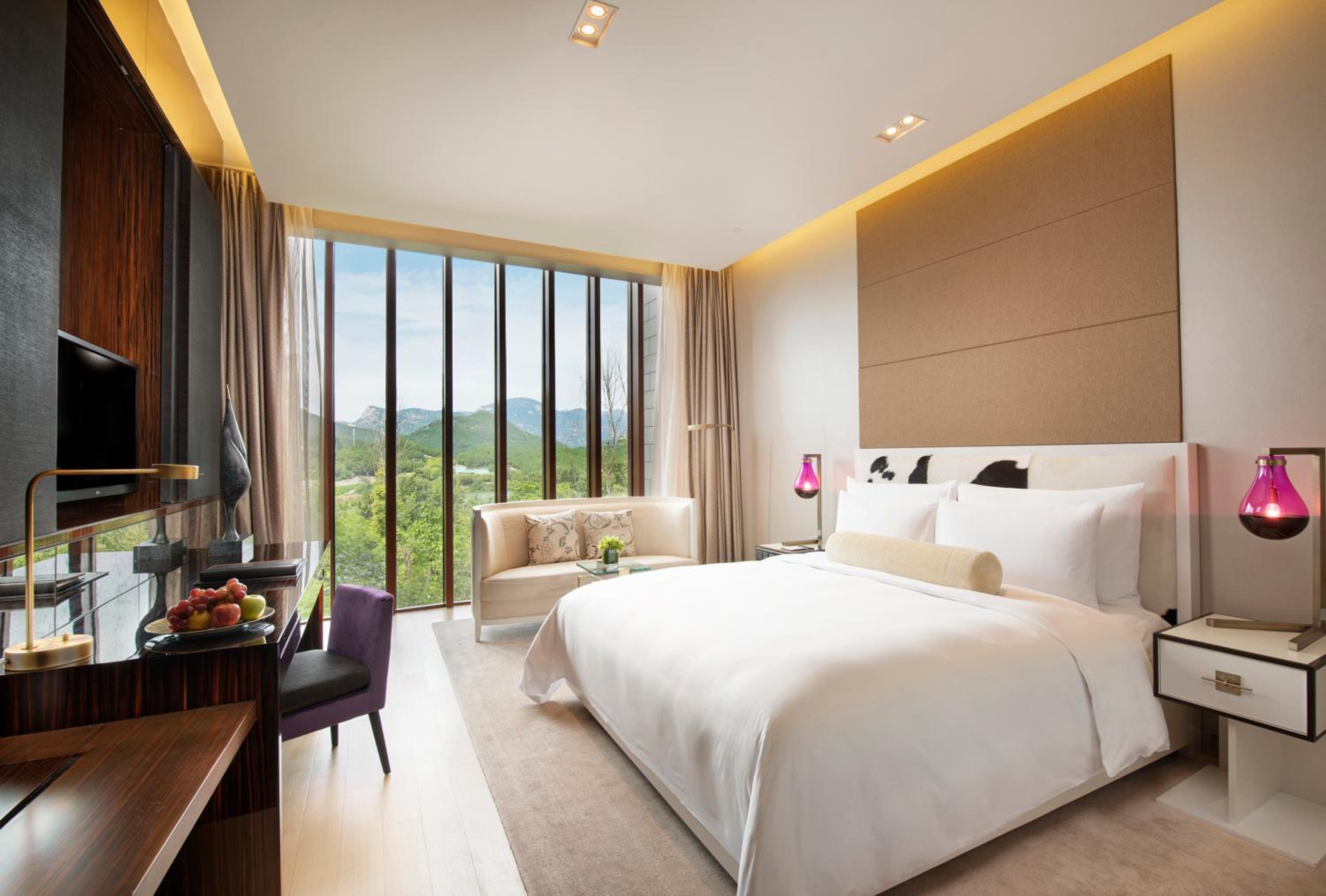 Deluxe villa with King Bed