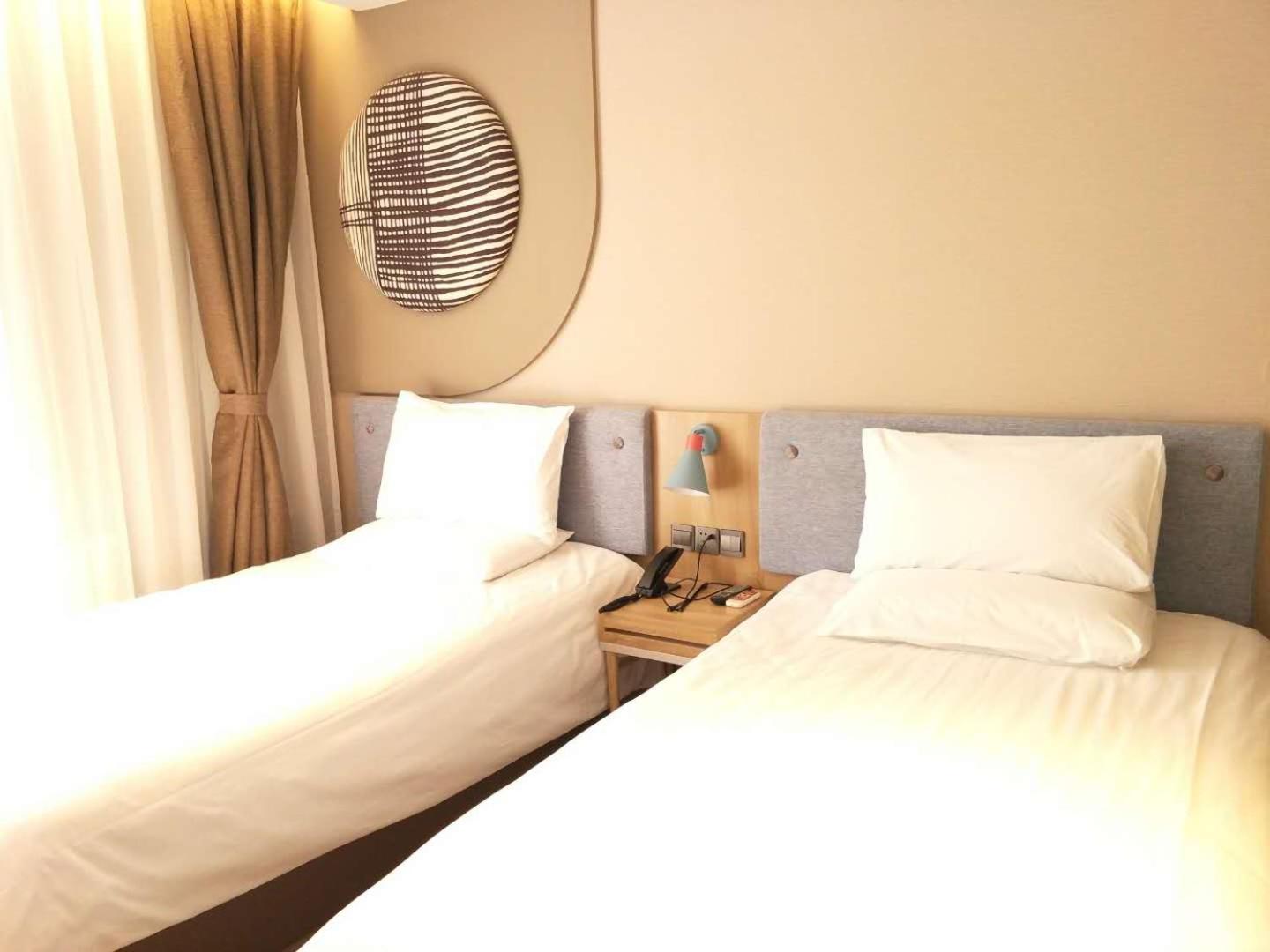 Superior Twin Room photo 1