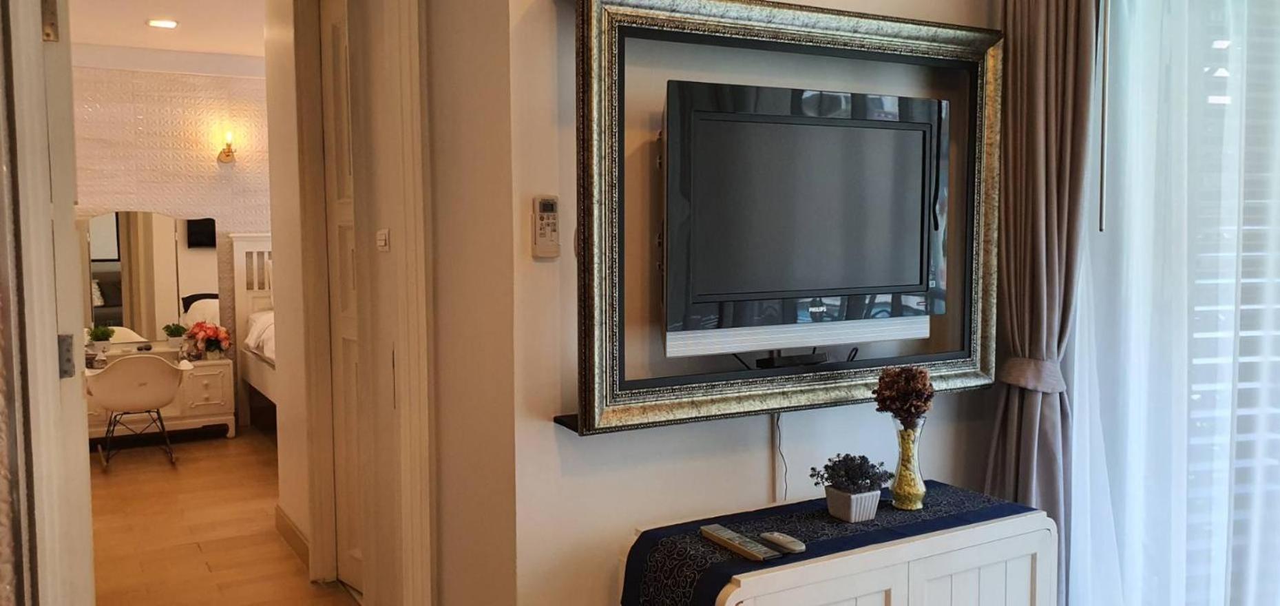 One-Bedroom Apartment - Photo 20