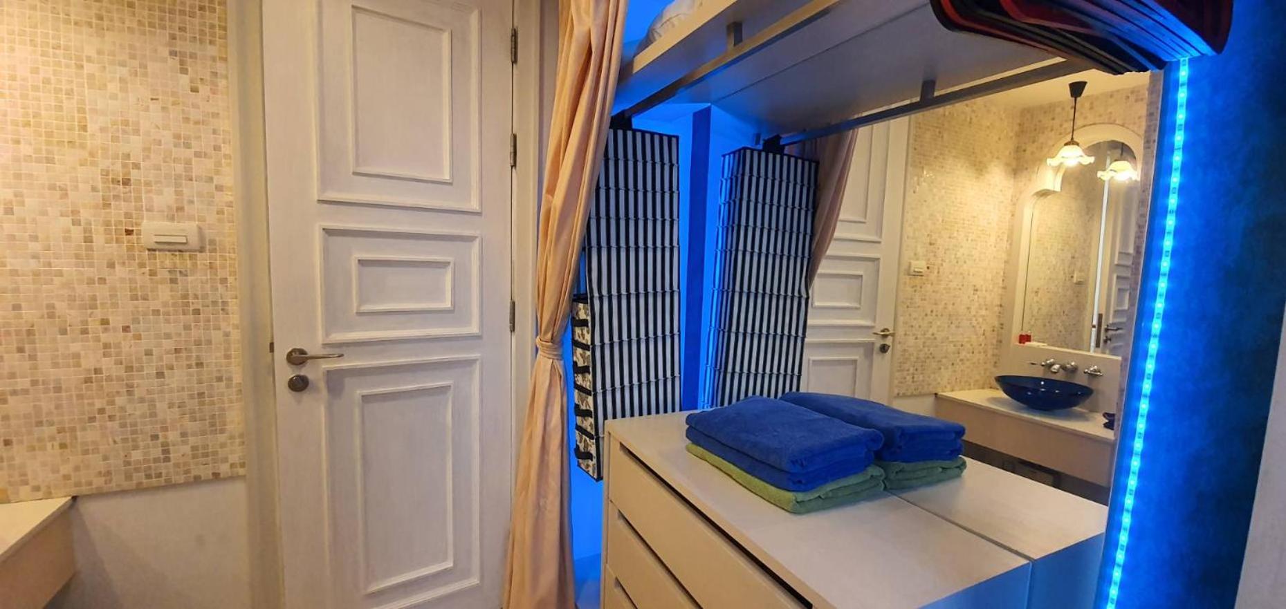 One-Bedroom Apartment - Photo 15