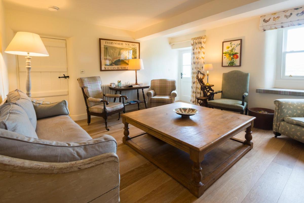 Wharf View Cottage photo 2