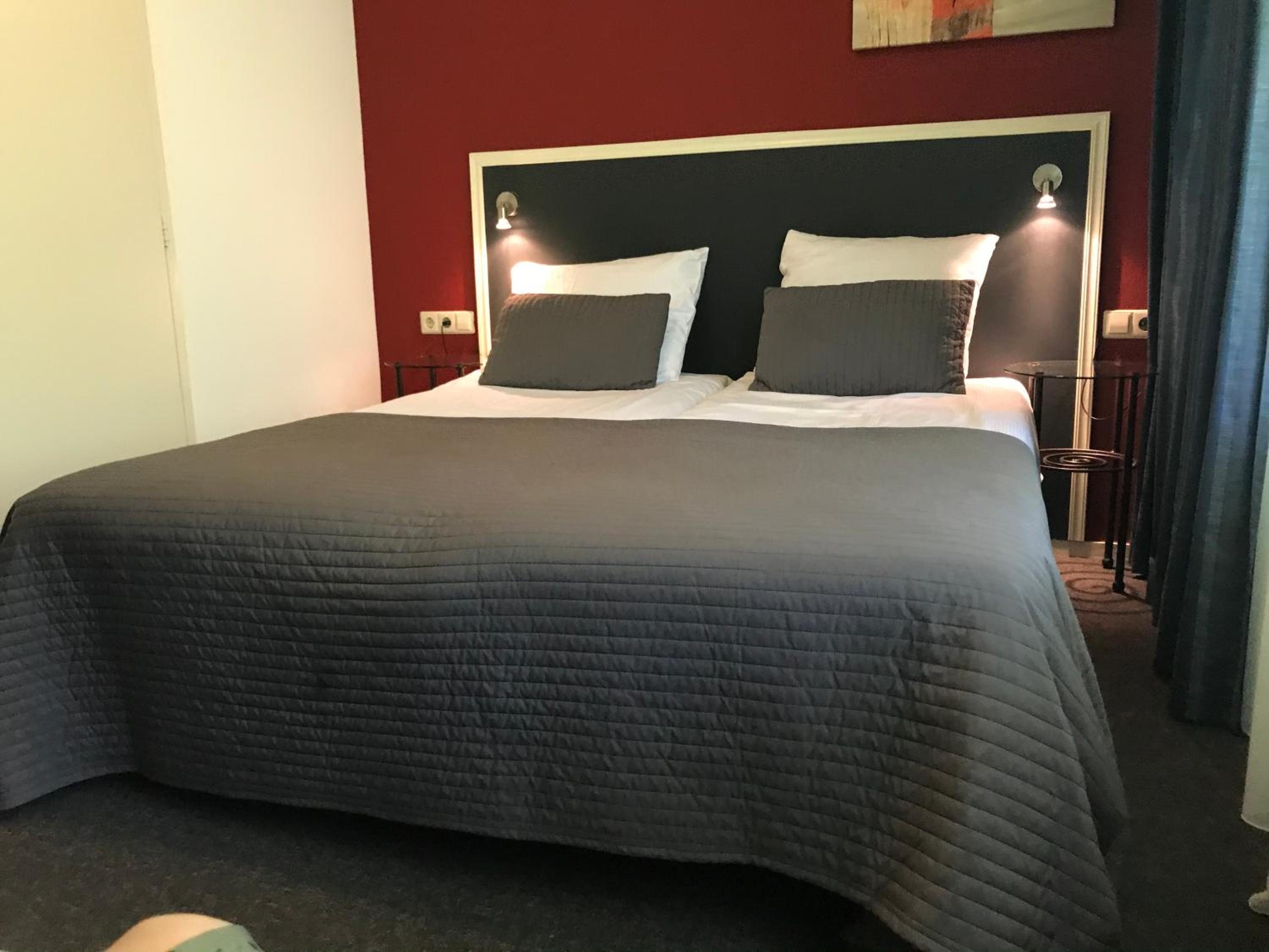 Standard Double Room - Photo 2