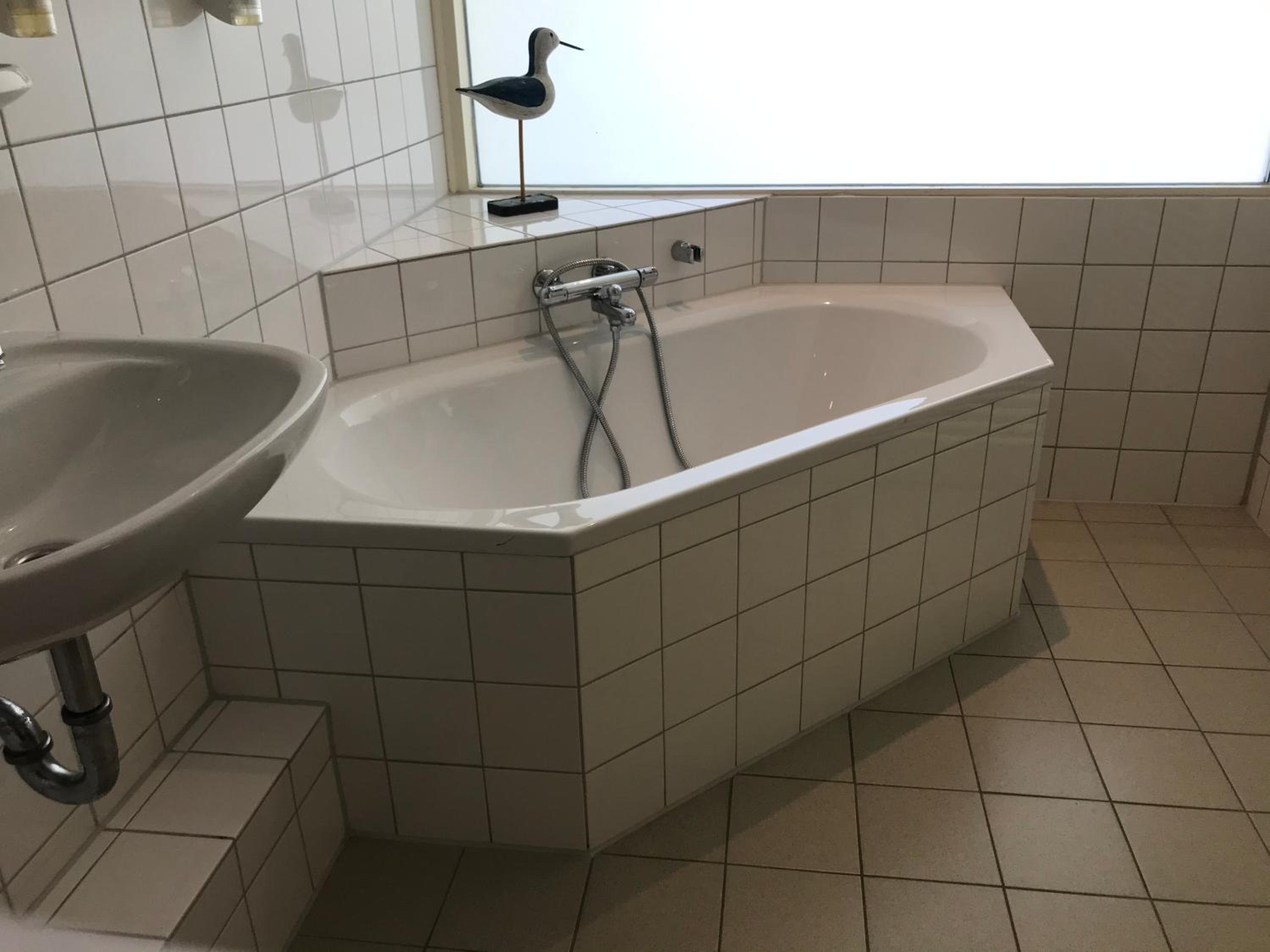Suite - Photo 2