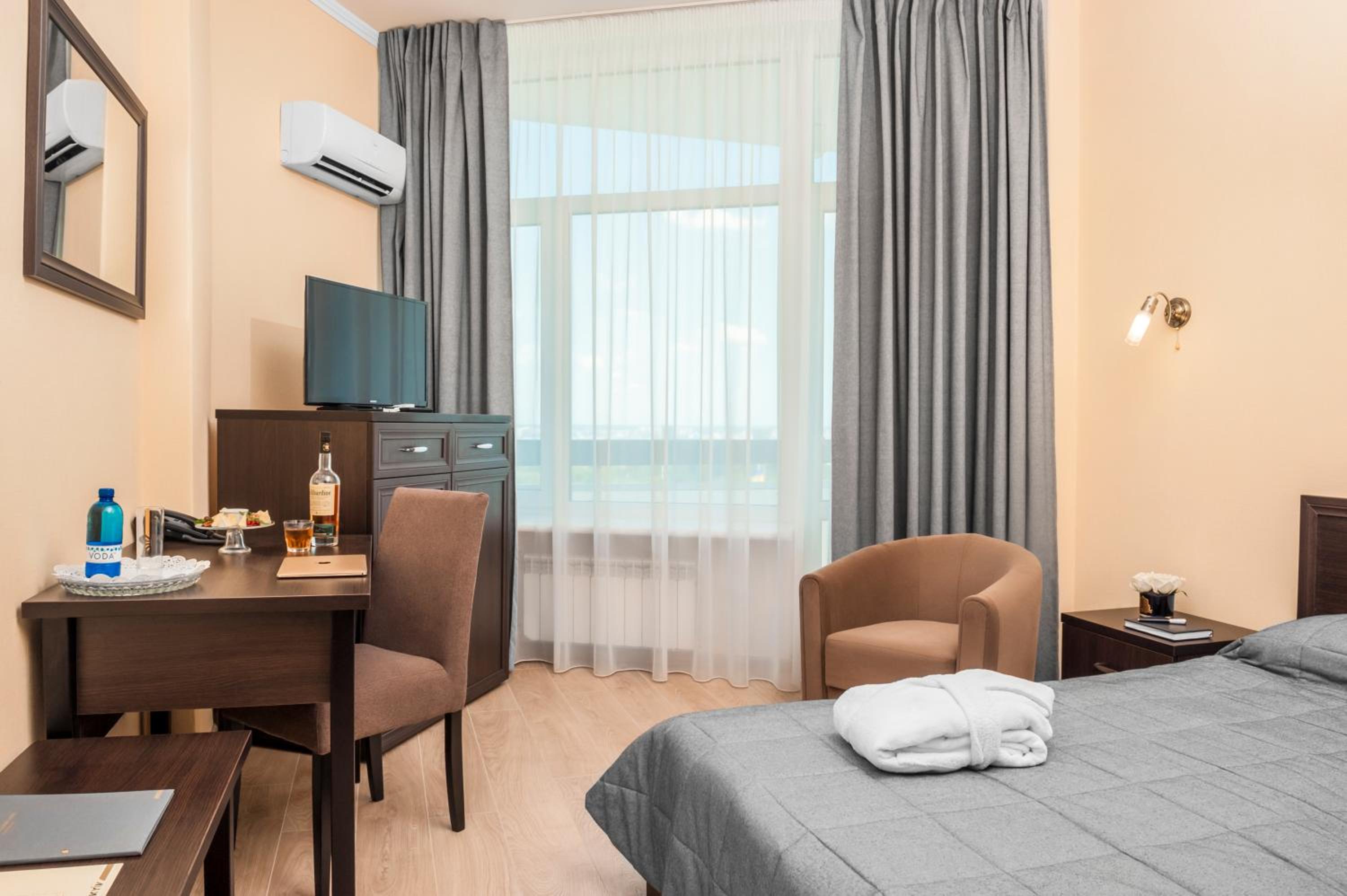 Superior Single Room