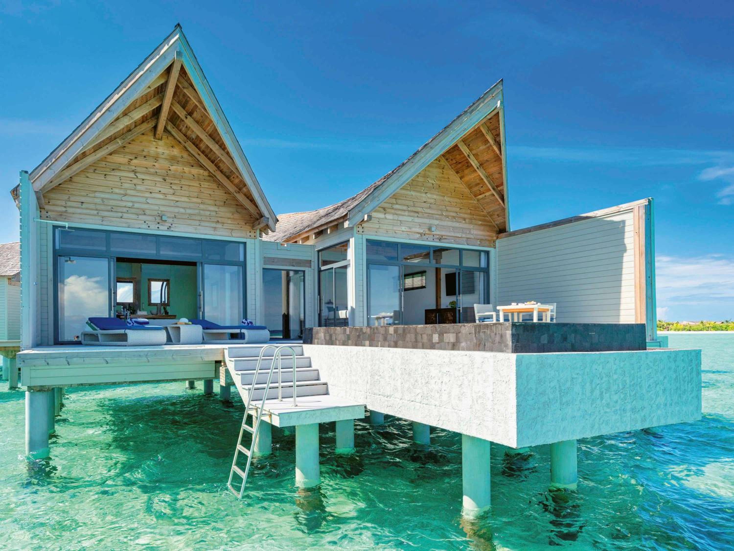 Overwater Pool Villa Ocean, High privacy, see-through floor, infinity pool, daily free flow chocolate hour, free snorkeling gear & non-motorized water sports photo 2