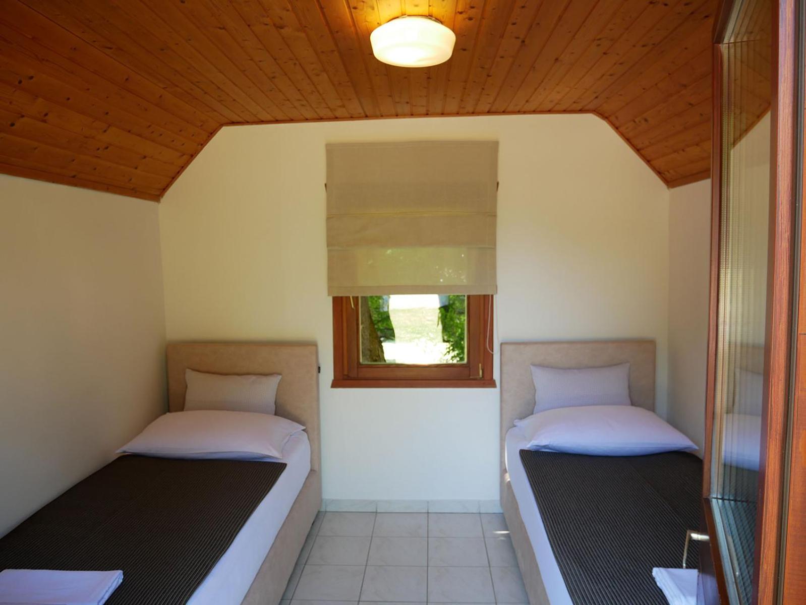 Twin Room - Bungalow