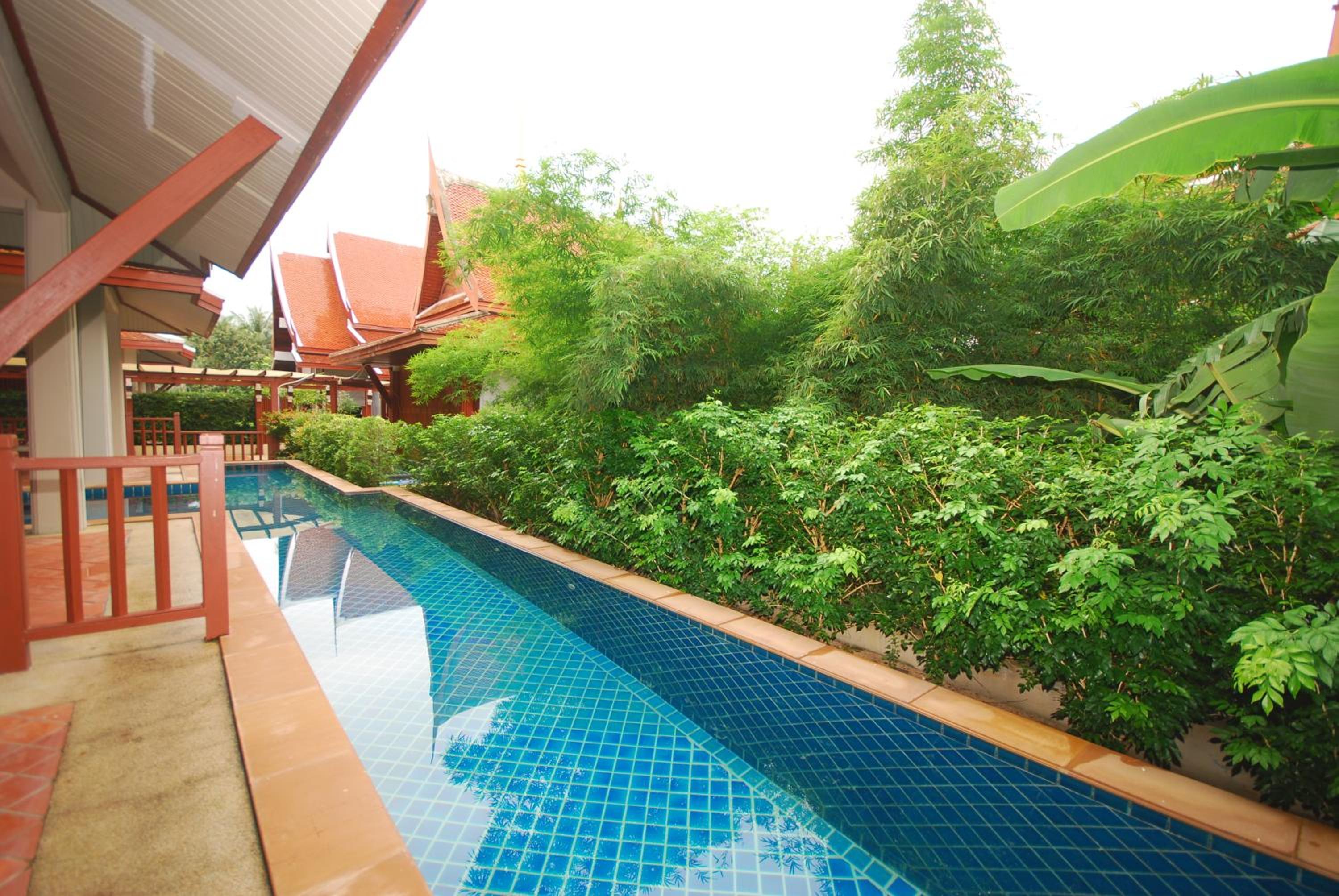 Deluxe Double or Twin Room with Pool Access - Photo 13