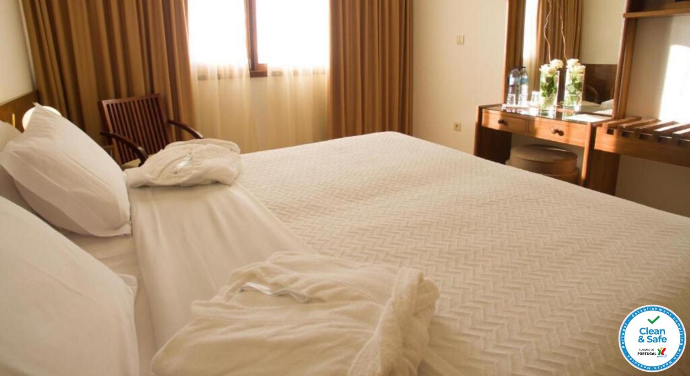 Superior Suite with Sea View photo 2