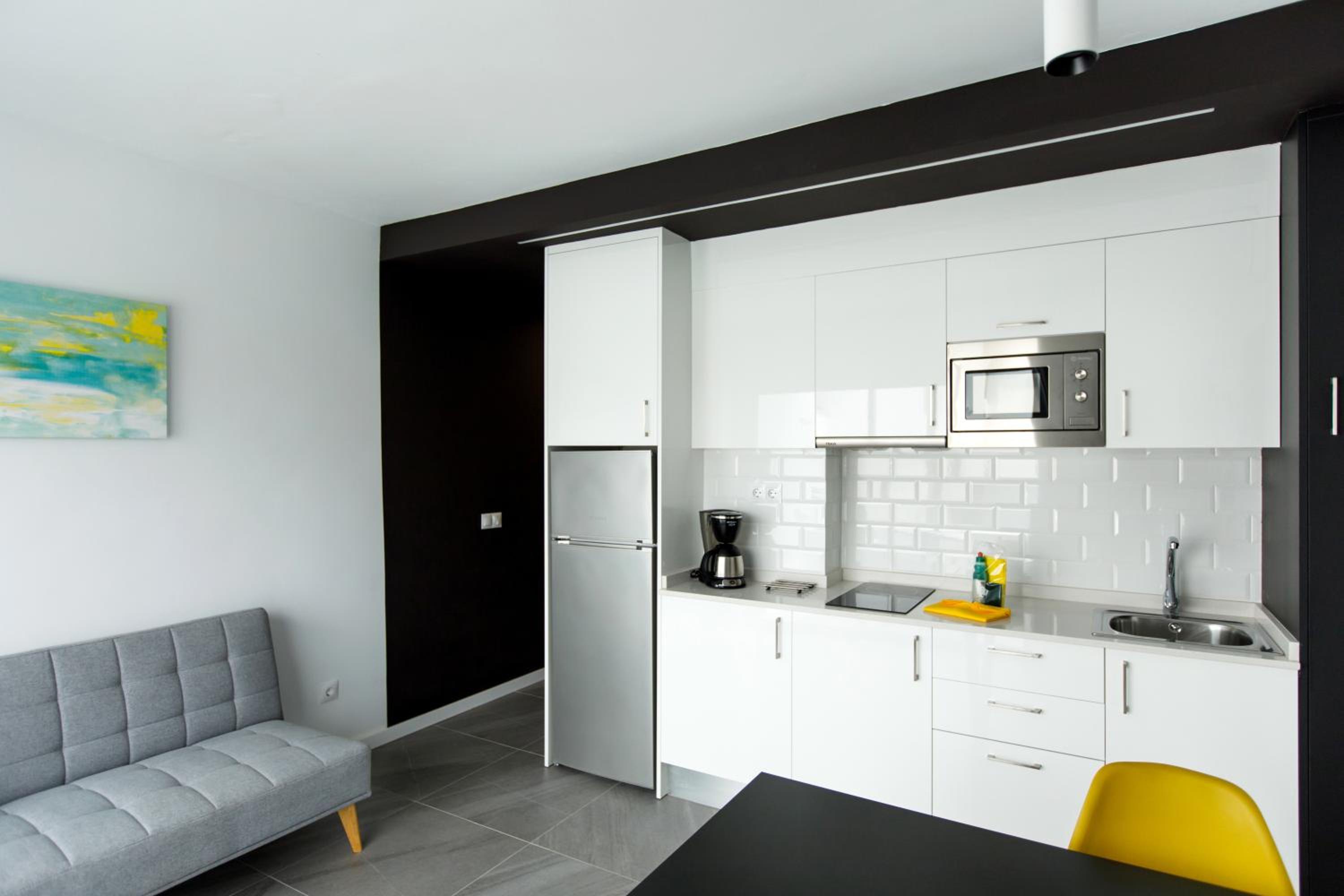 Apartment photo 2