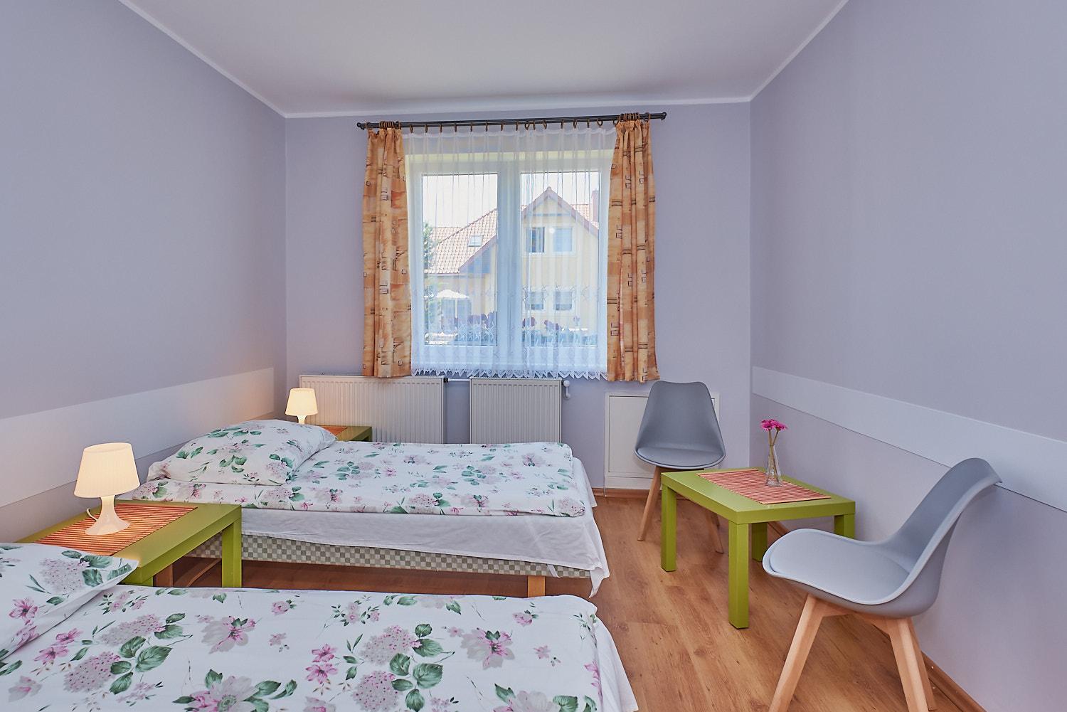 Twin Room with Bathroom photo 2