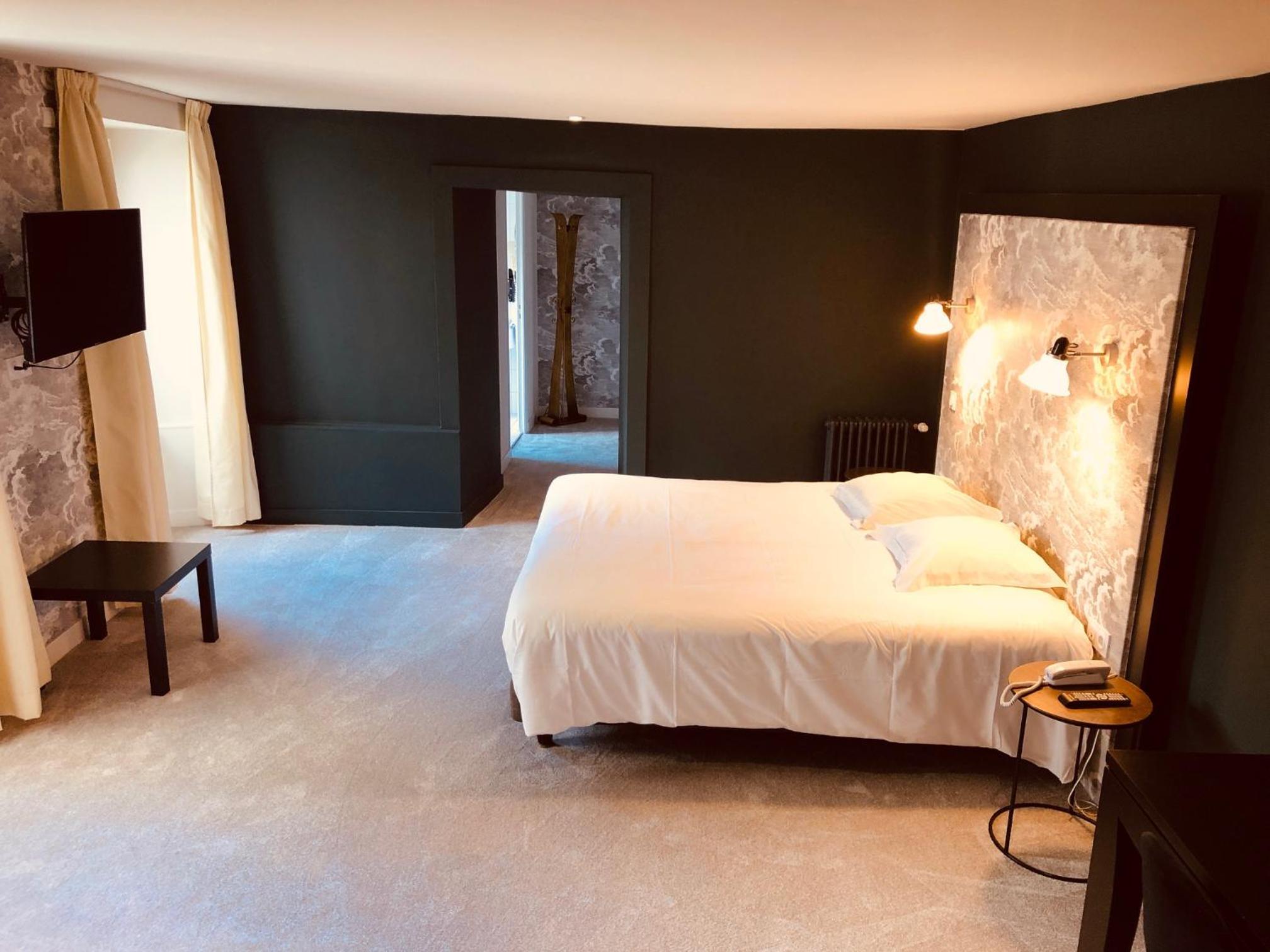 Triple Room - Photo 1