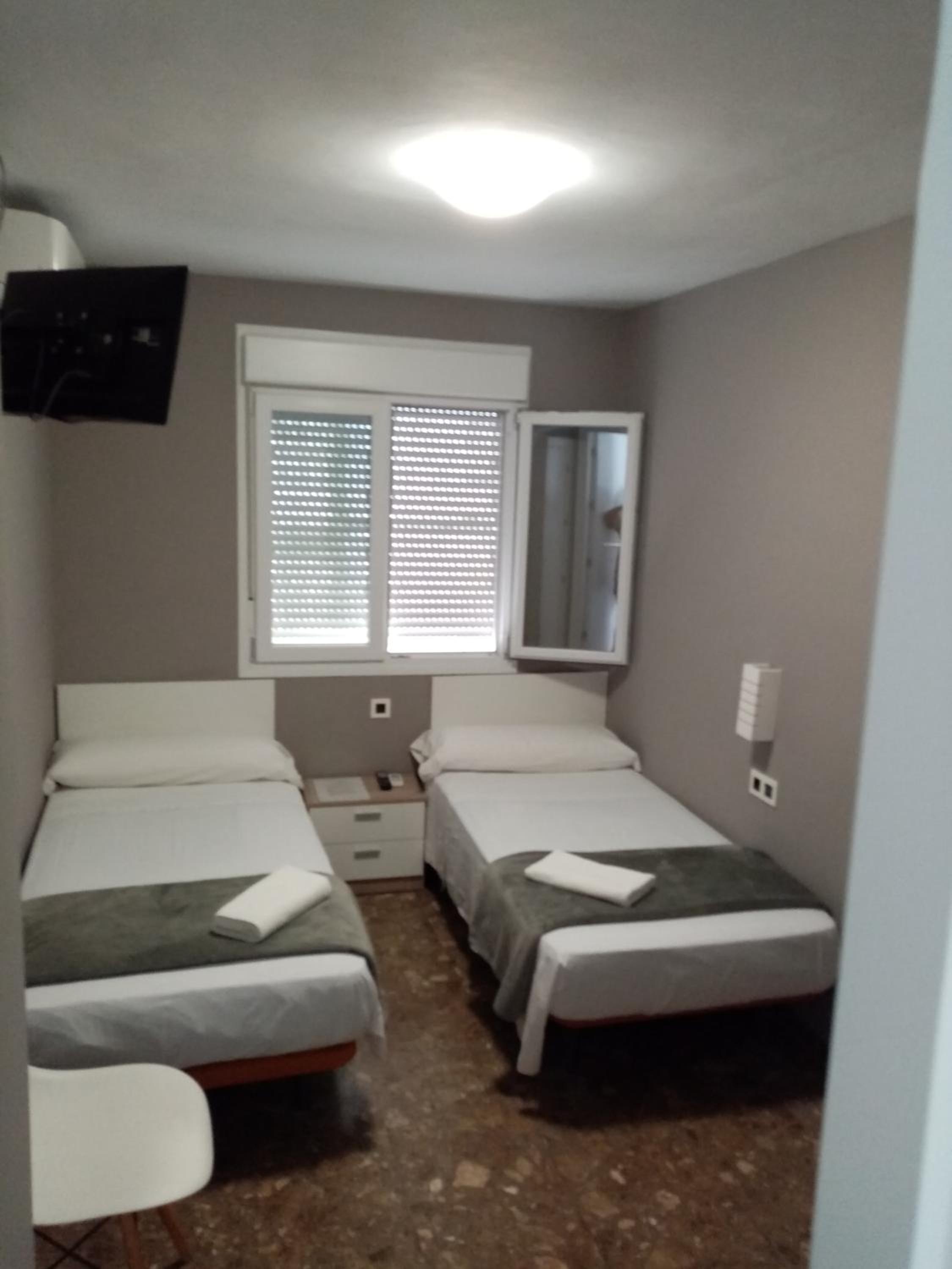 Double Room - Photo 1