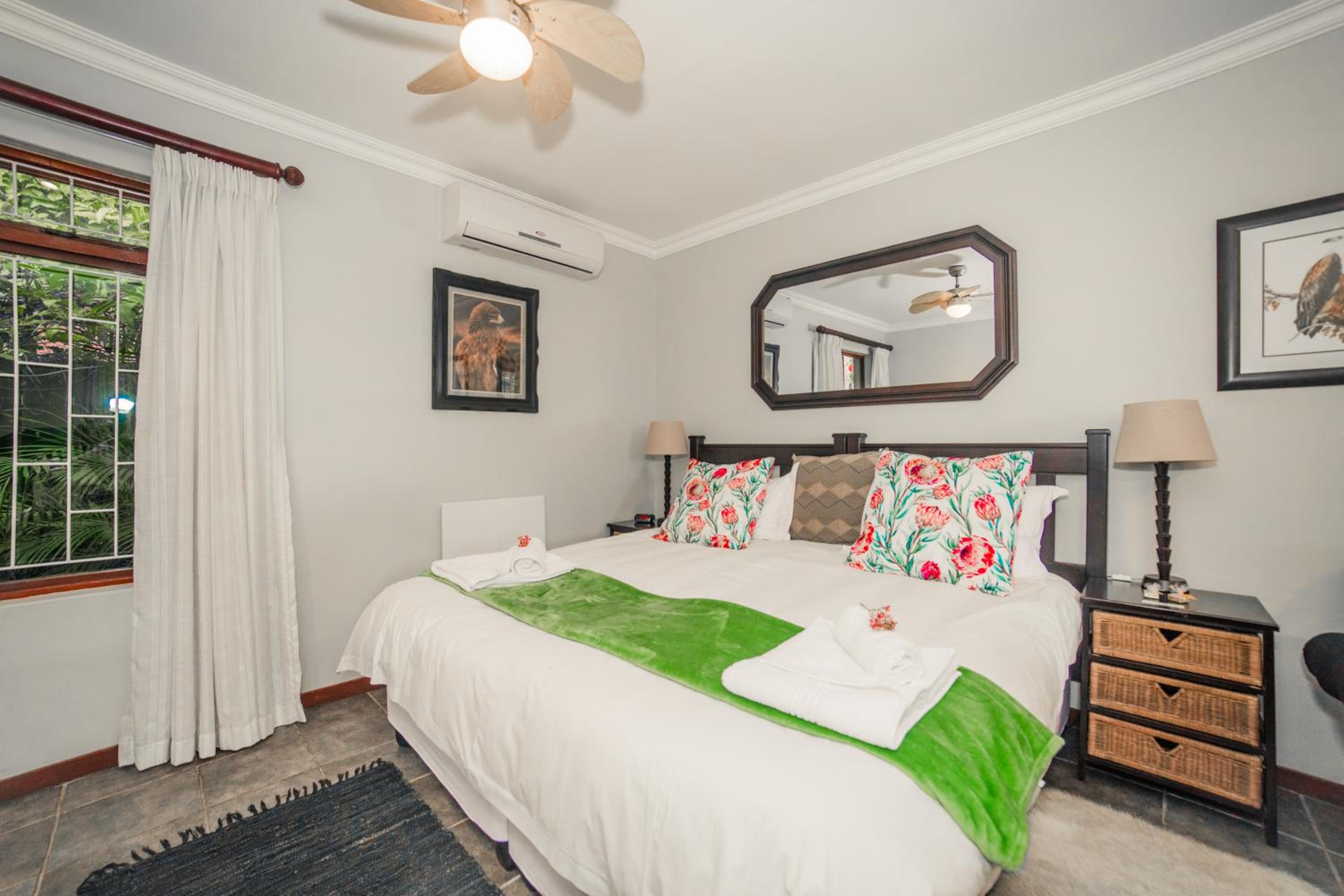 Deluxe Double or Single Room photo 1