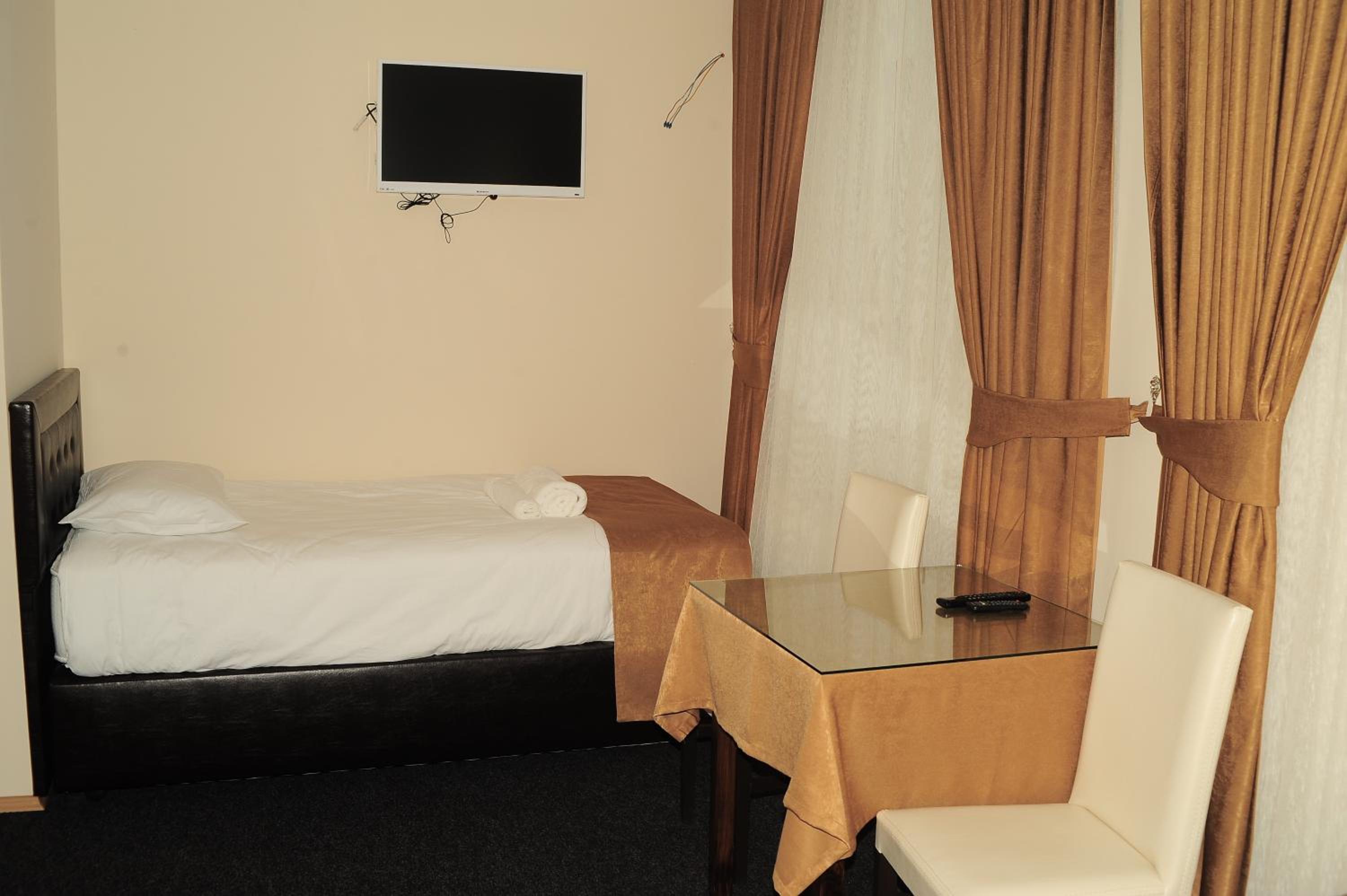 Single Room photo 3