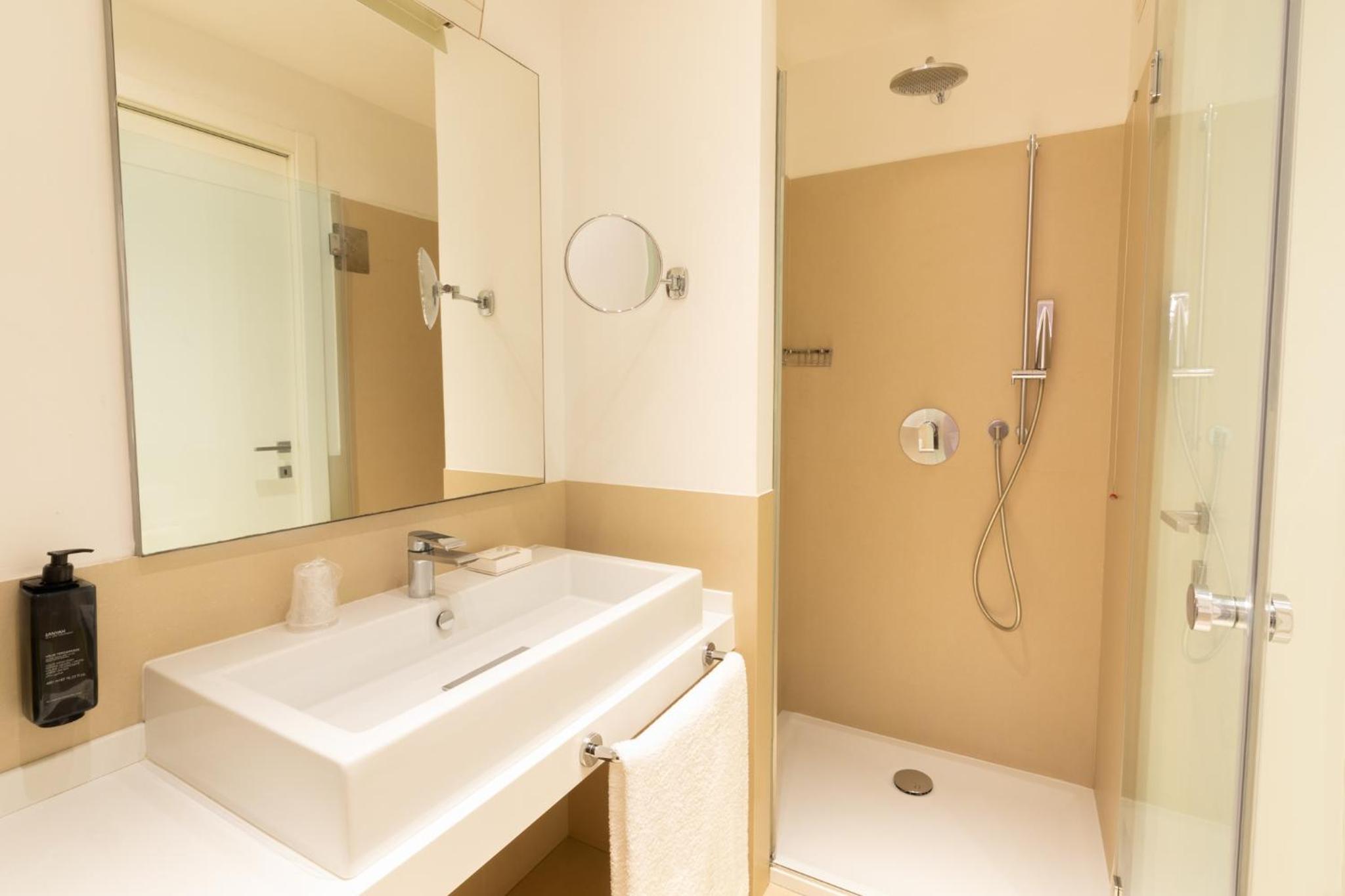 Deluxe Double Room with Sea View without Balcony photo 2